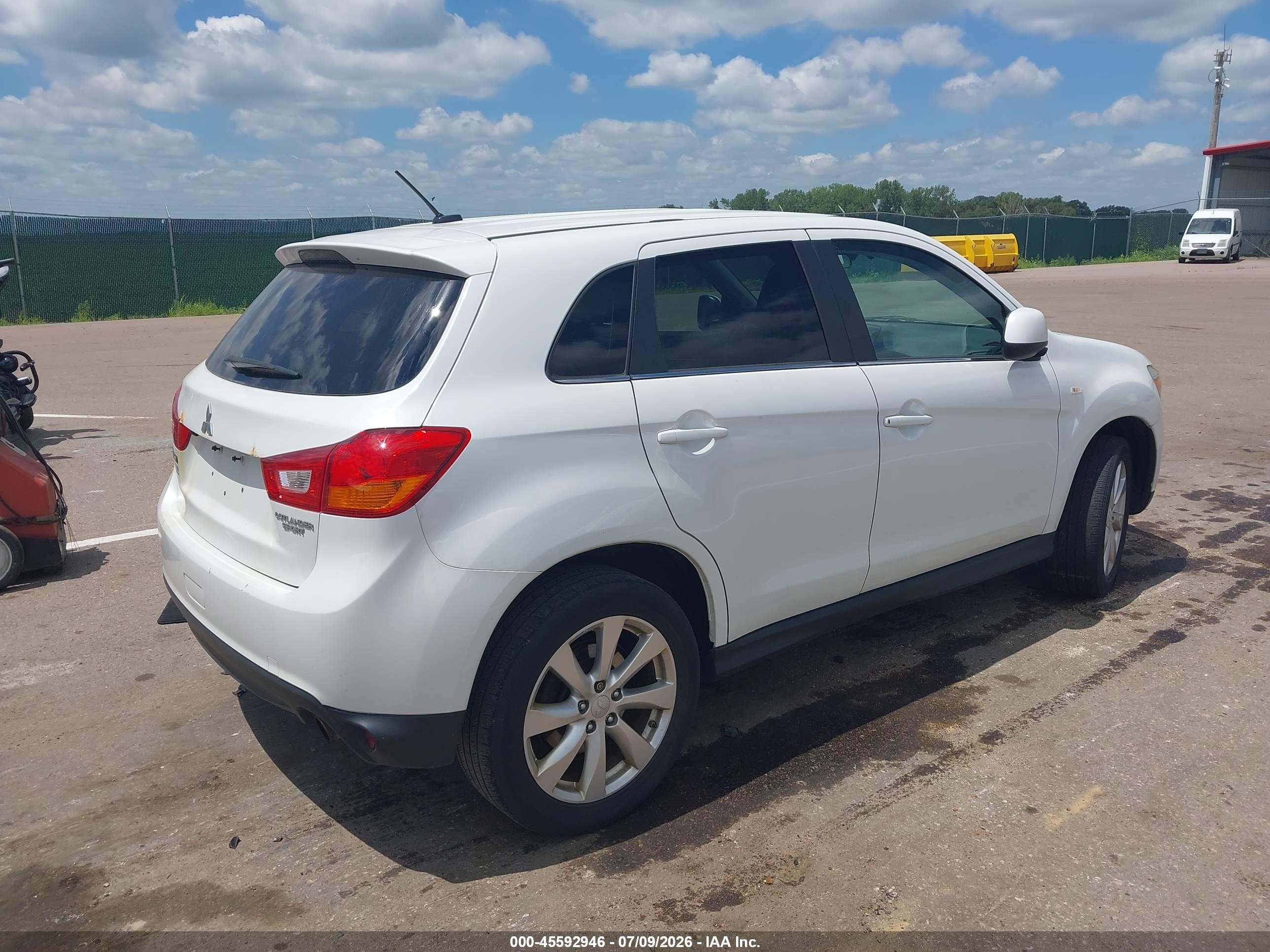 2015 Mitsubishi Outlander Sport Se Белый vin: 4A4AR4AU4FE016192