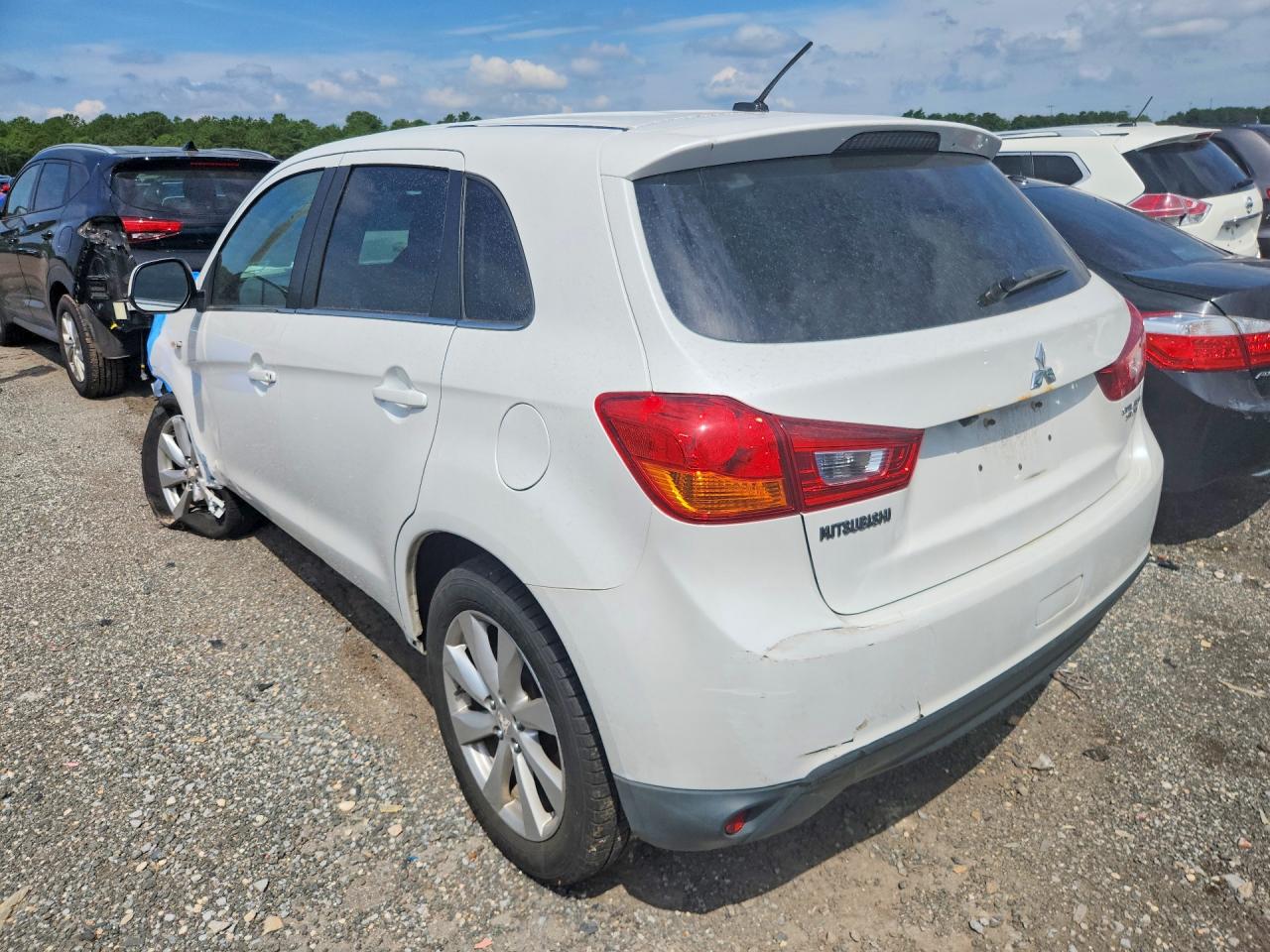2015 Mitsubishi Outlander Sport Se White vin: 4A4AR4AU7FE008541