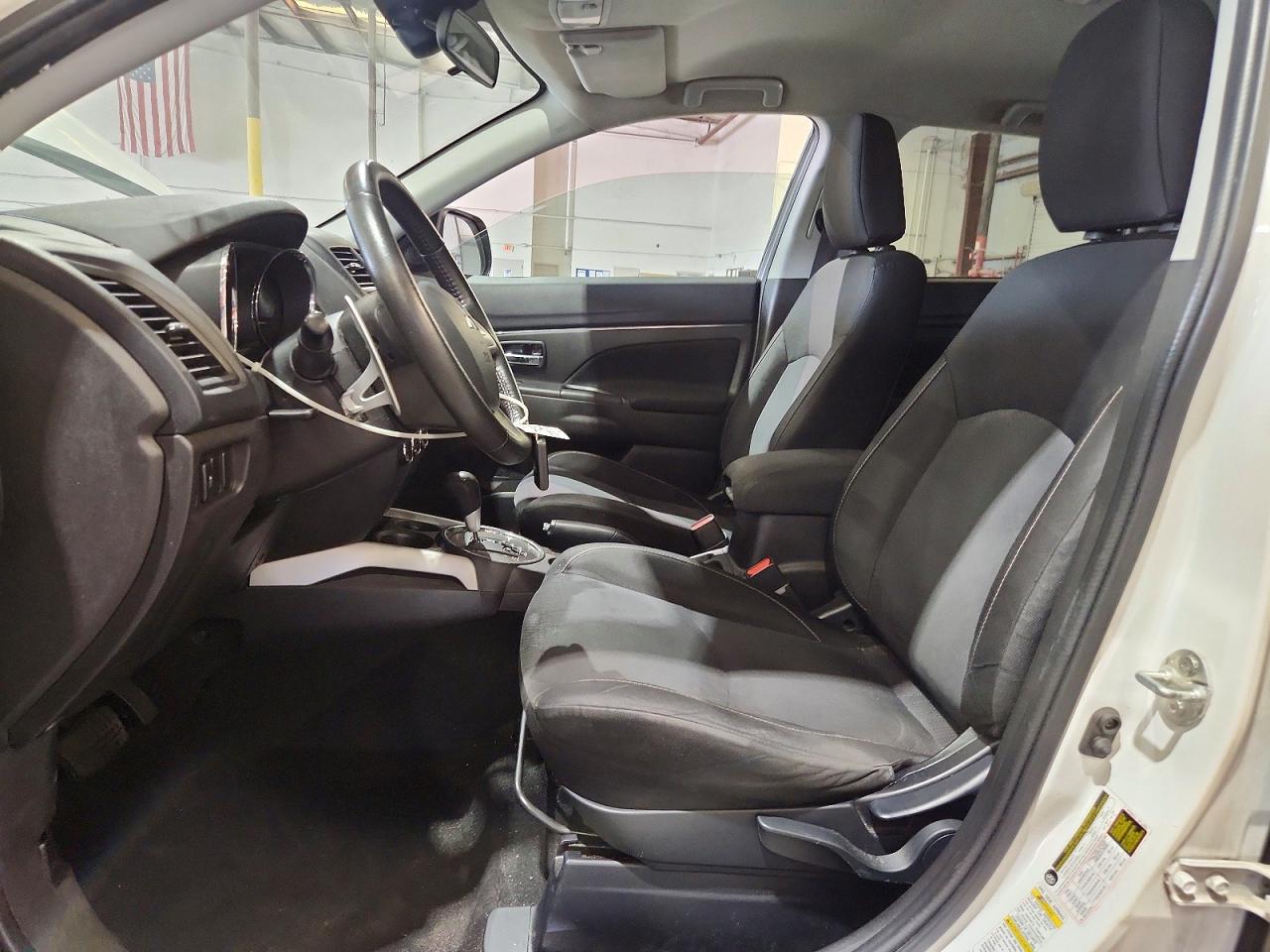 2014 Mitsubishi Outlander Sport Se White vin: 4A4AR4AU8EE021300