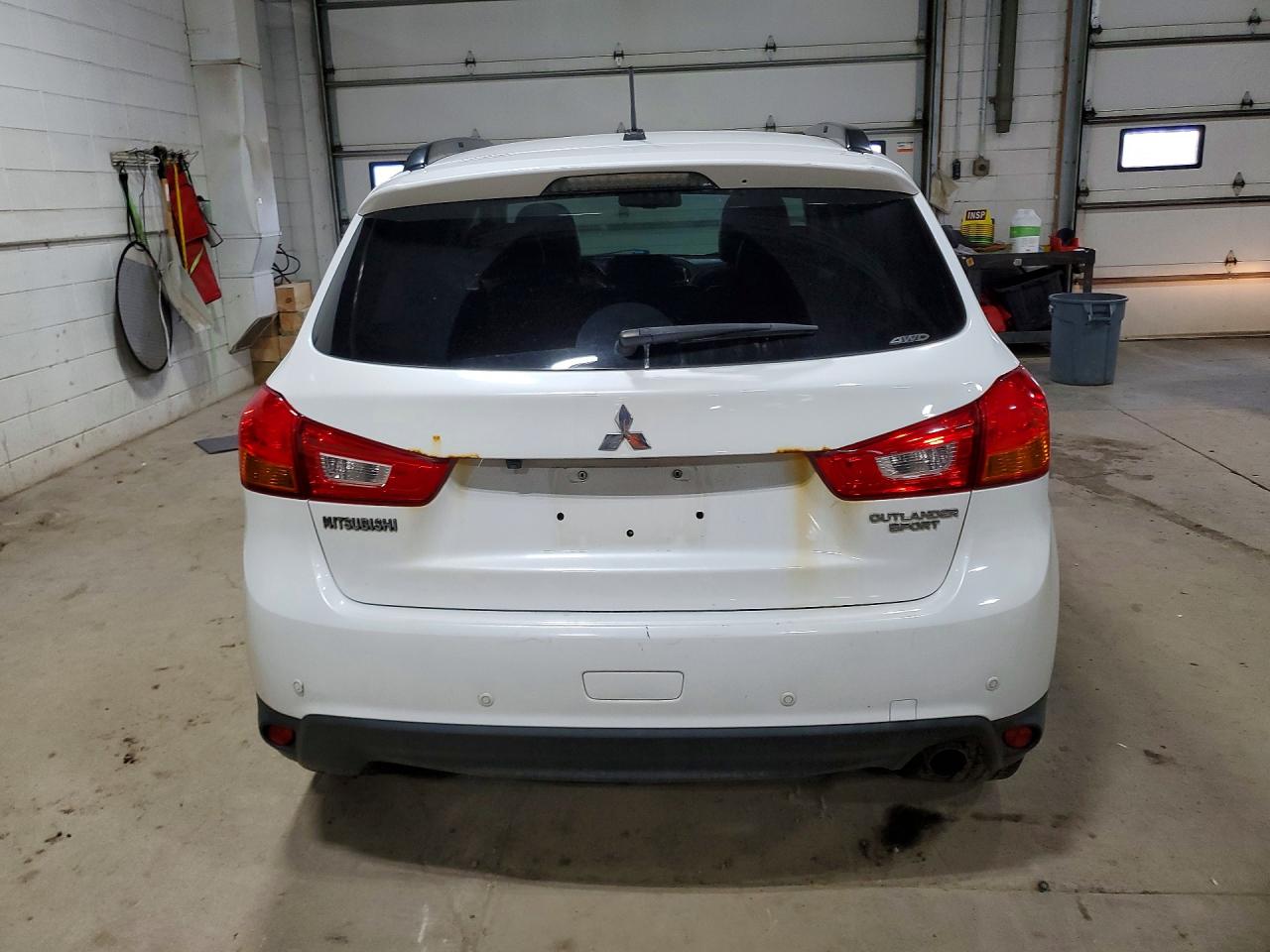 2015 Mitsubishi Outlander Sport Se Белый vin: 4A4AR4AU8FE005986