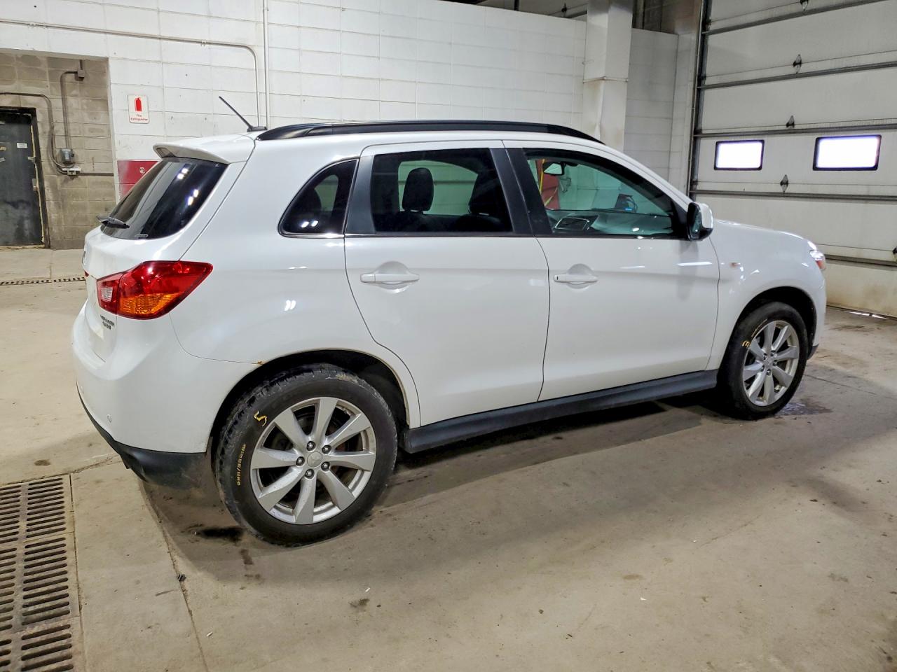 2015 Mitsubishi Outlander Sport Se Белый vin: 4A4AR4AU8FE005986