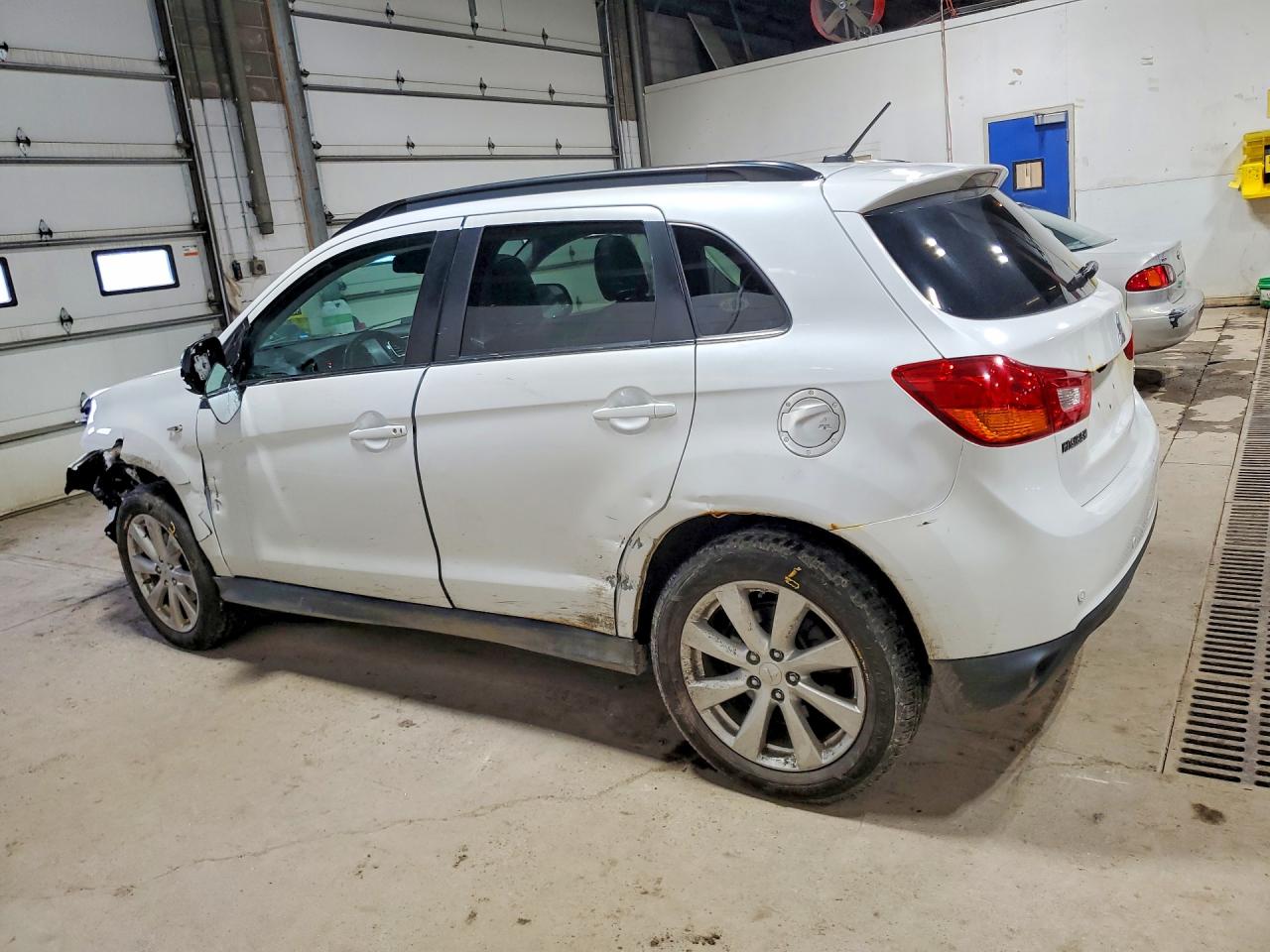 2015 Mitsubishi Outlander Sport Se Белый vin: 4A4AR4AU8FE005986