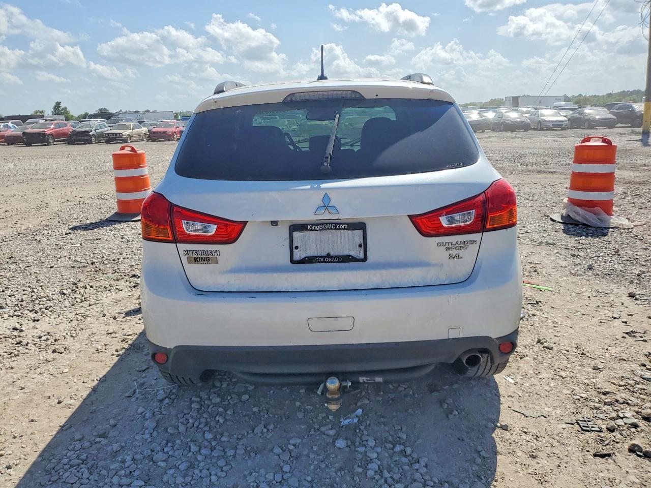 2015 Mitsubishi Outlander Sport Se Белый vin: 4A4AR4AW4FE042423
