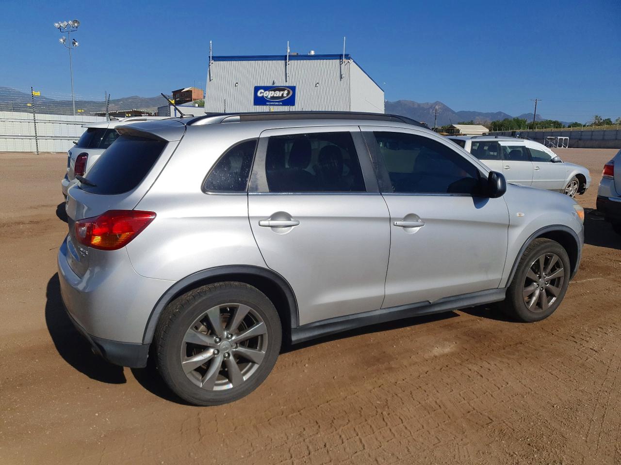 2013 Mitsubishi Outlander Sport Le Silver vin: 4A4AR5AU2DE022561
