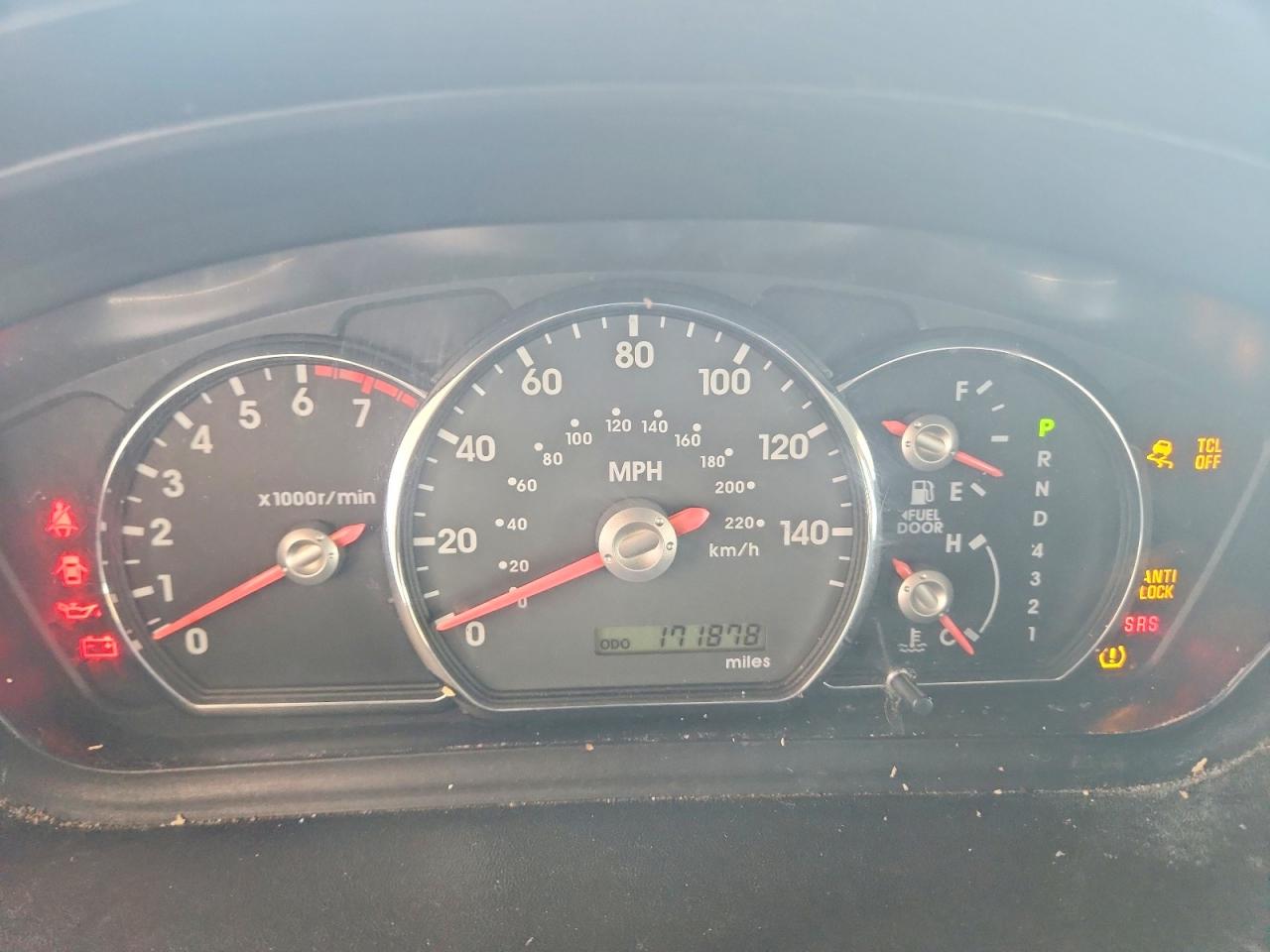 2010 Mitsubishi Endeavor Ls Gray vin: 4A4JM2AS2AE013432