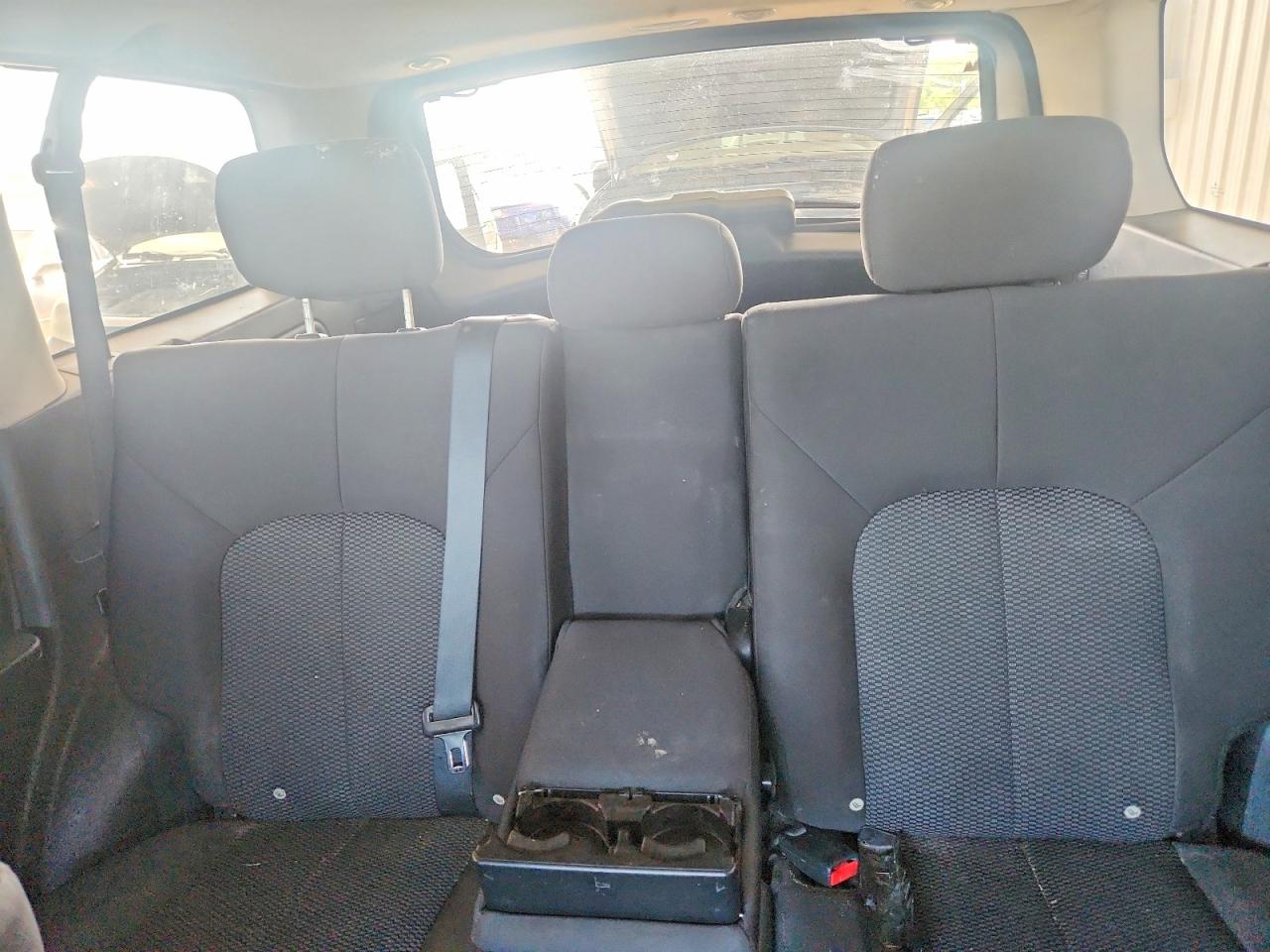2010 Mitsubishi Endeavor Ls Gray vin: 4A4JM2AS2AE013432