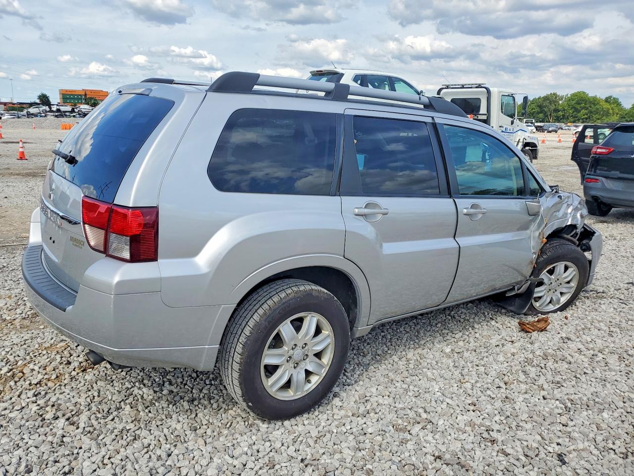 2011 Mitsubishi Endeavor Ls Silver vin: 4A4JM2AS3BE036834