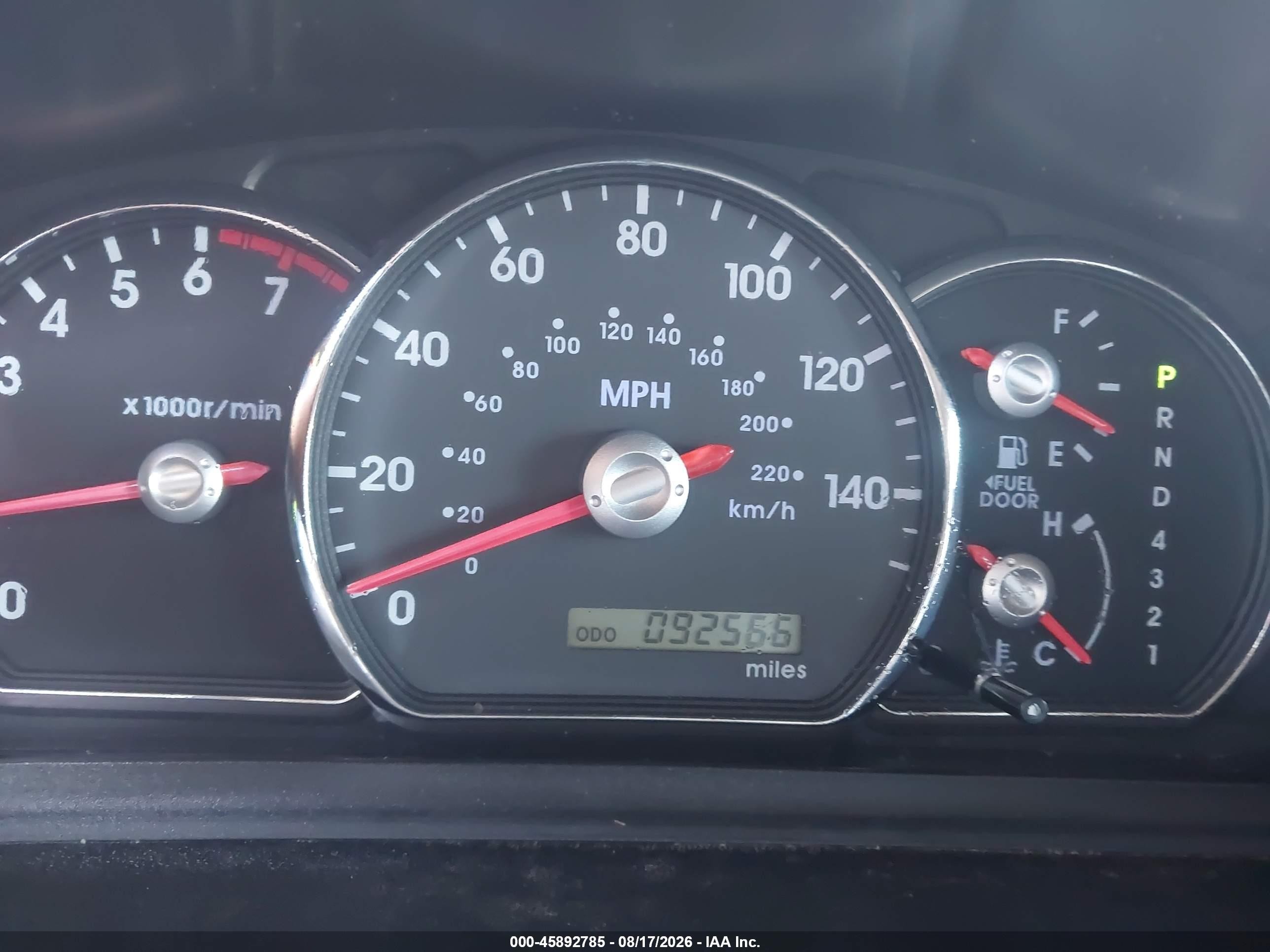 2010 Mitsubishi Endeavor Se White vin: 4A4JM3AS2AE011959
