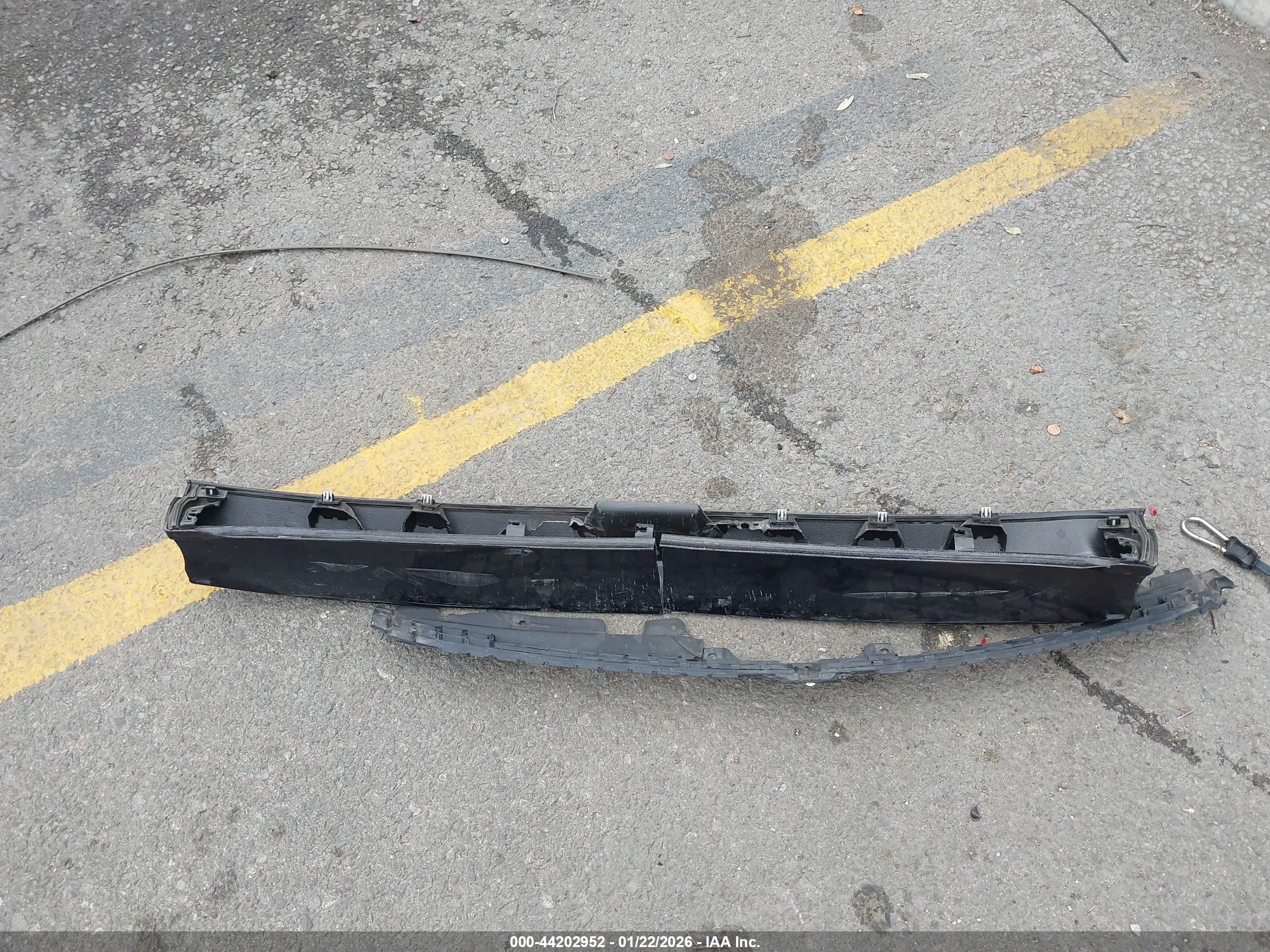 2011 Mitsubishi Endeavor   Black vin: 4A4JN2AS0BE025867