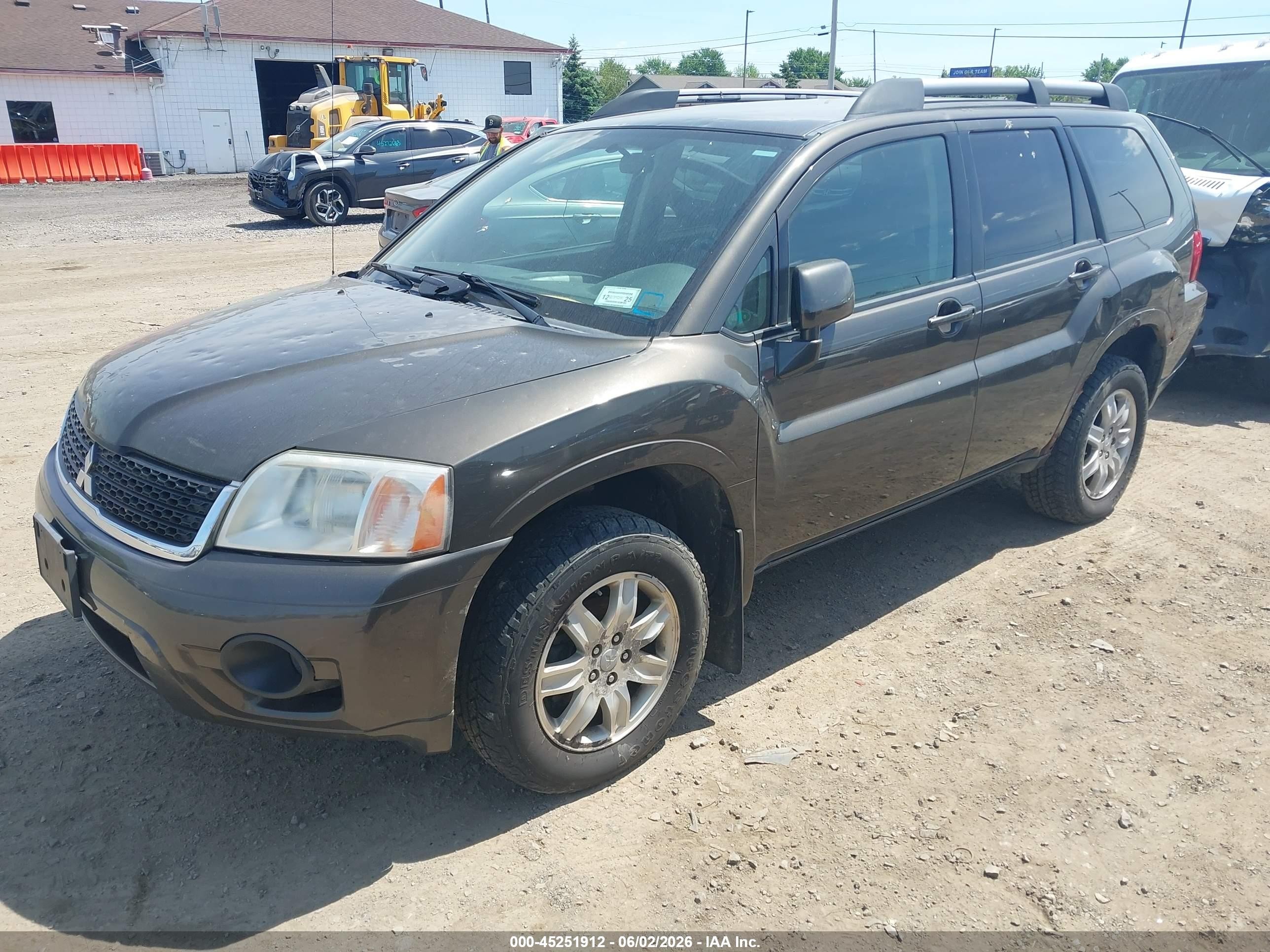 2011 Mitsubishi Endeavor   Серый vin: 4A4JN2AS1BE032617