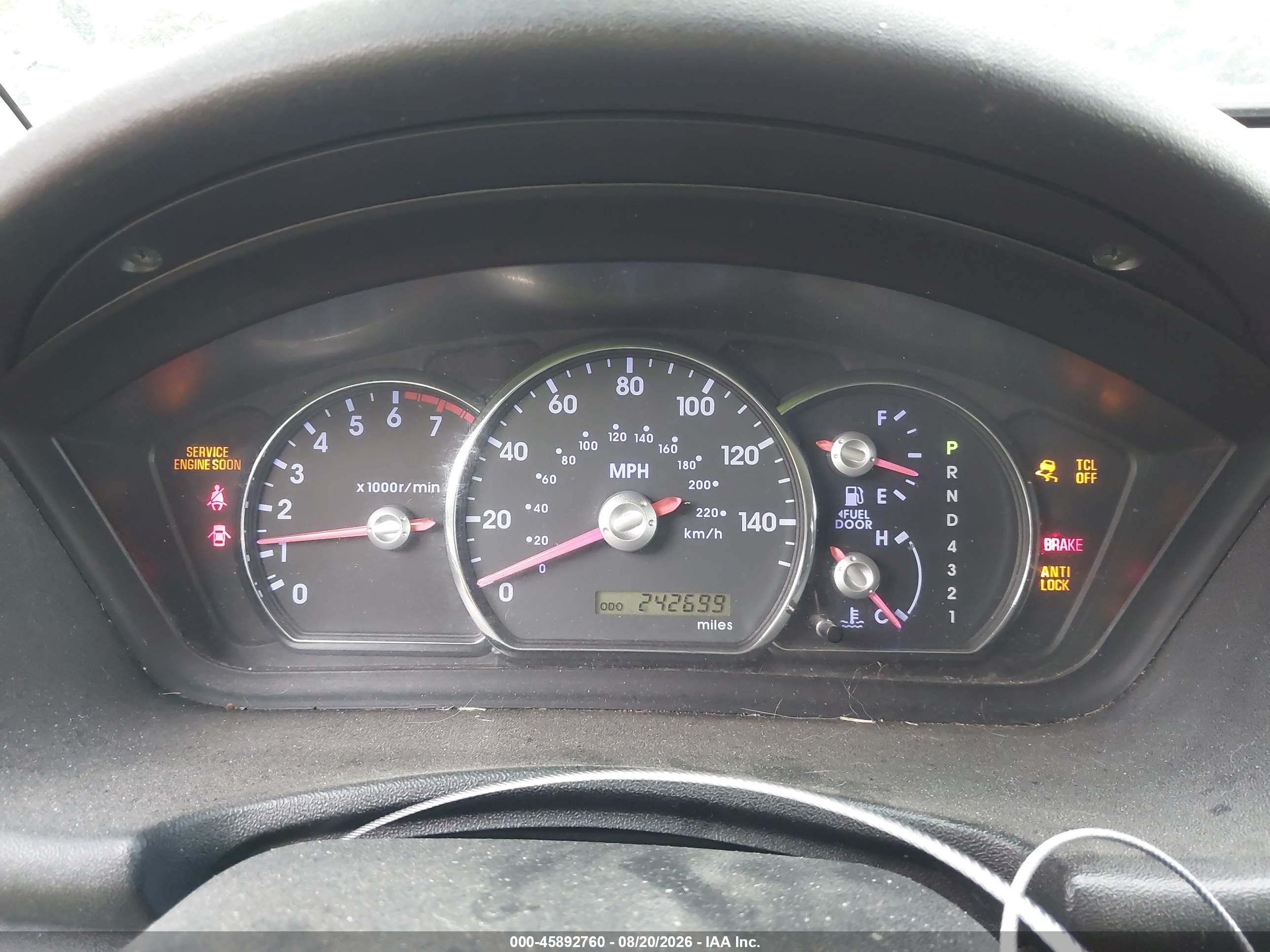2011 Mitsubishi Endeavor   White vin: 4A4JN2AS3BE025488