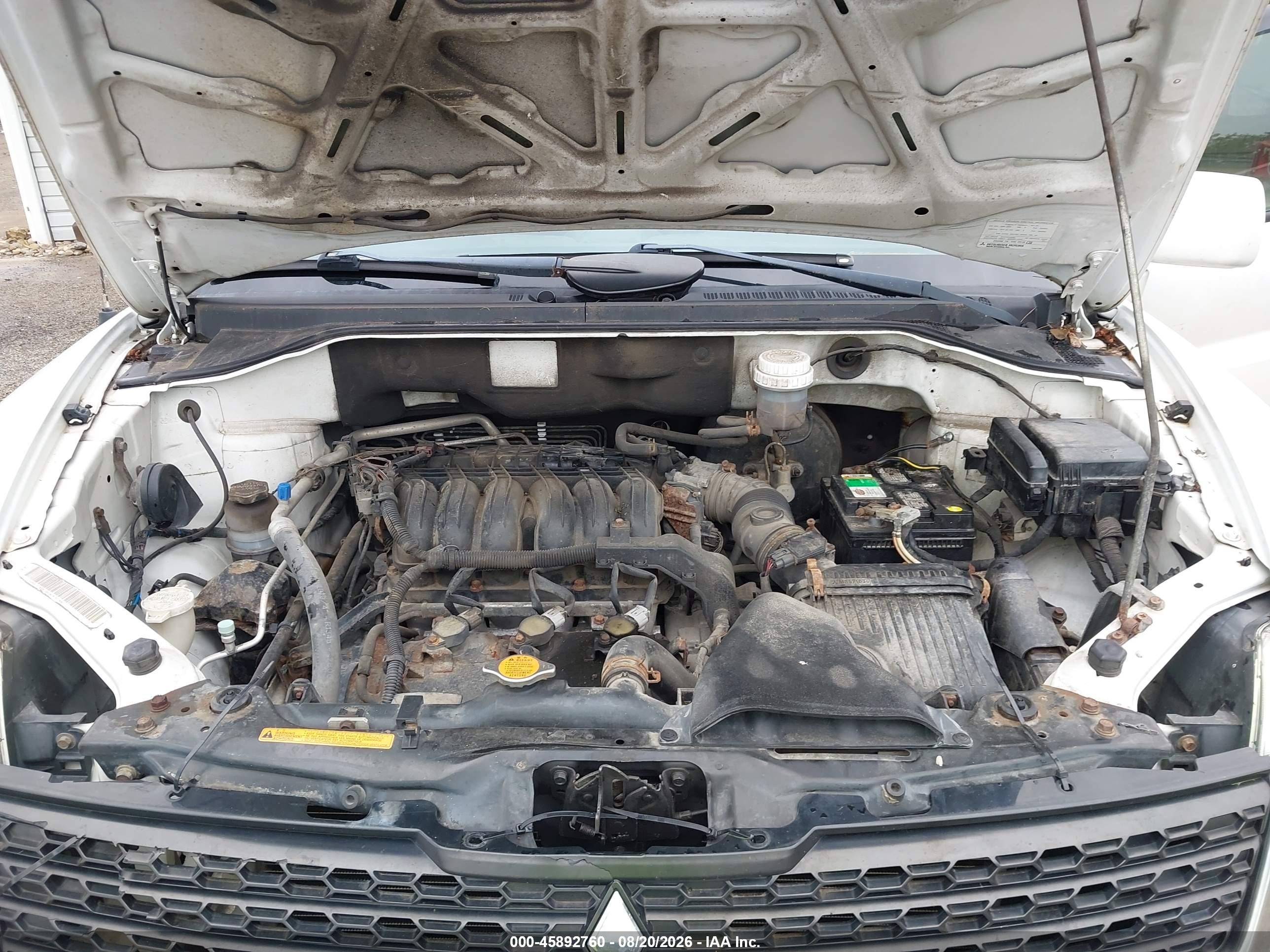 2011 Mitsubishi Endeavor   White vin: 4A4JN2AS3BE025488