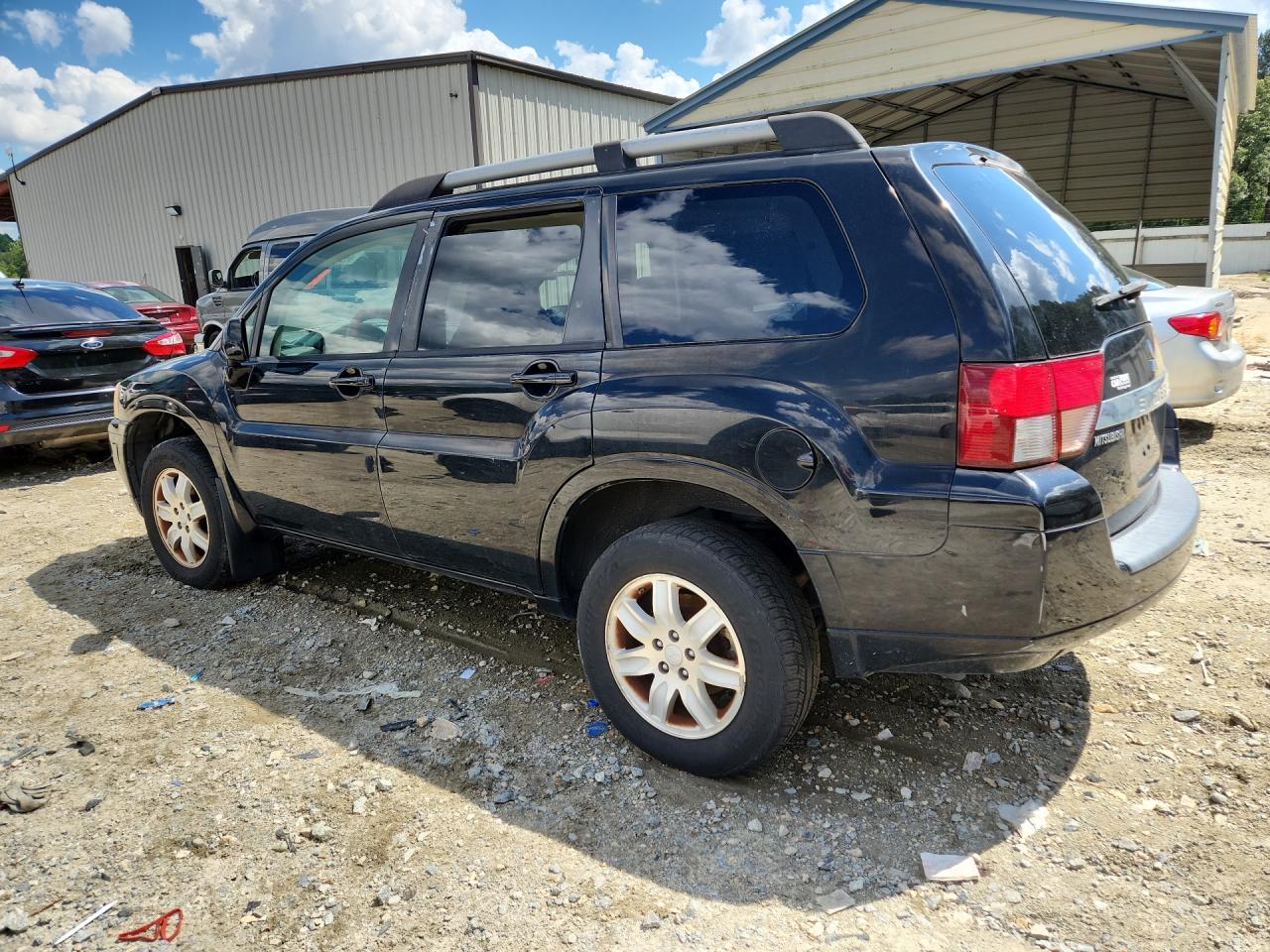 2011 Mitsubishi Endeavor Ls Черный vin: 4A4JN2AS4BE033163 Damage: Left Rear Door, Dent(S) W/ Paint Dmg, 2 To 3 Inches
