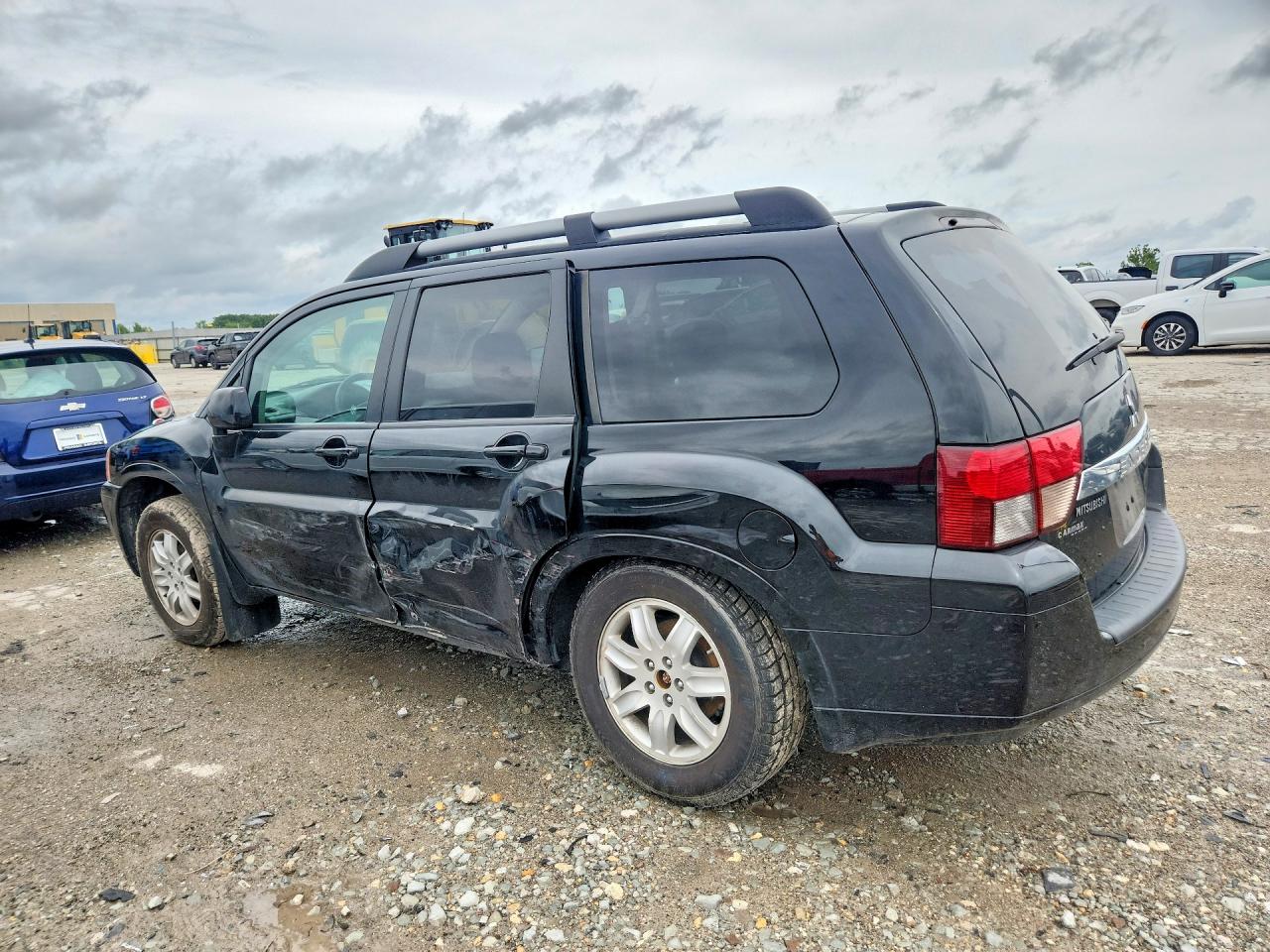 2011 Mitsubishi Endeavor Ls Black vin: 4A4JN2AS5BE027307