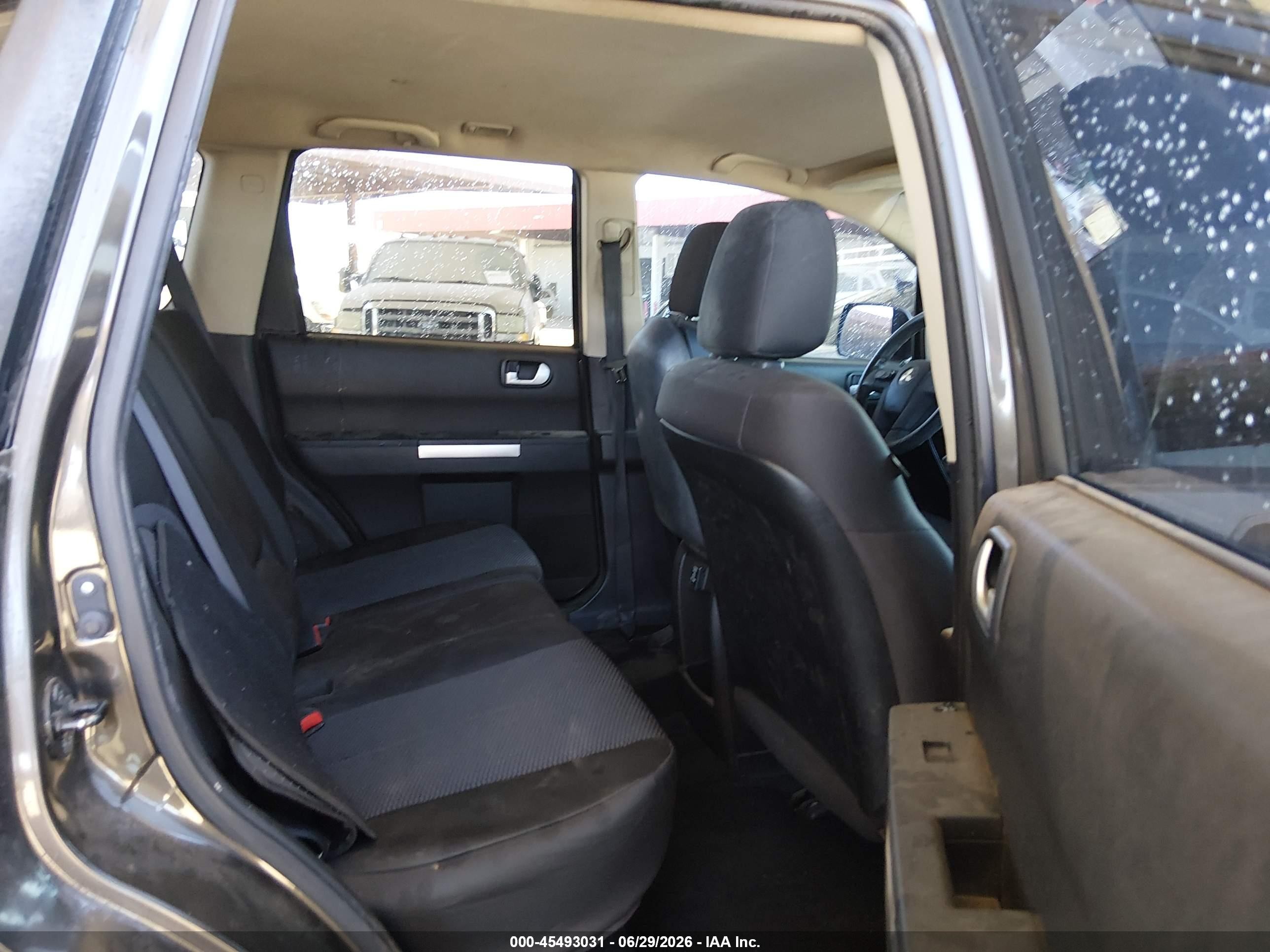 2011 Mitsubishi Endeavor   Gray vin: 4A4JN2AS5BE030997