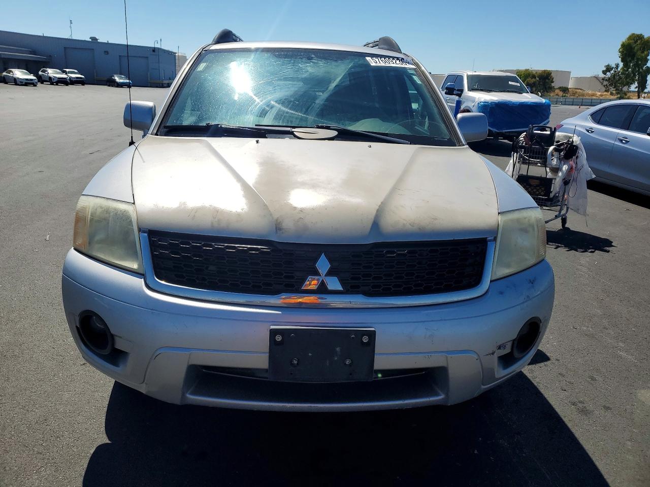 2011 Mitsubishi Endeavor Silver vin: 4A4JN2AS5BE031521