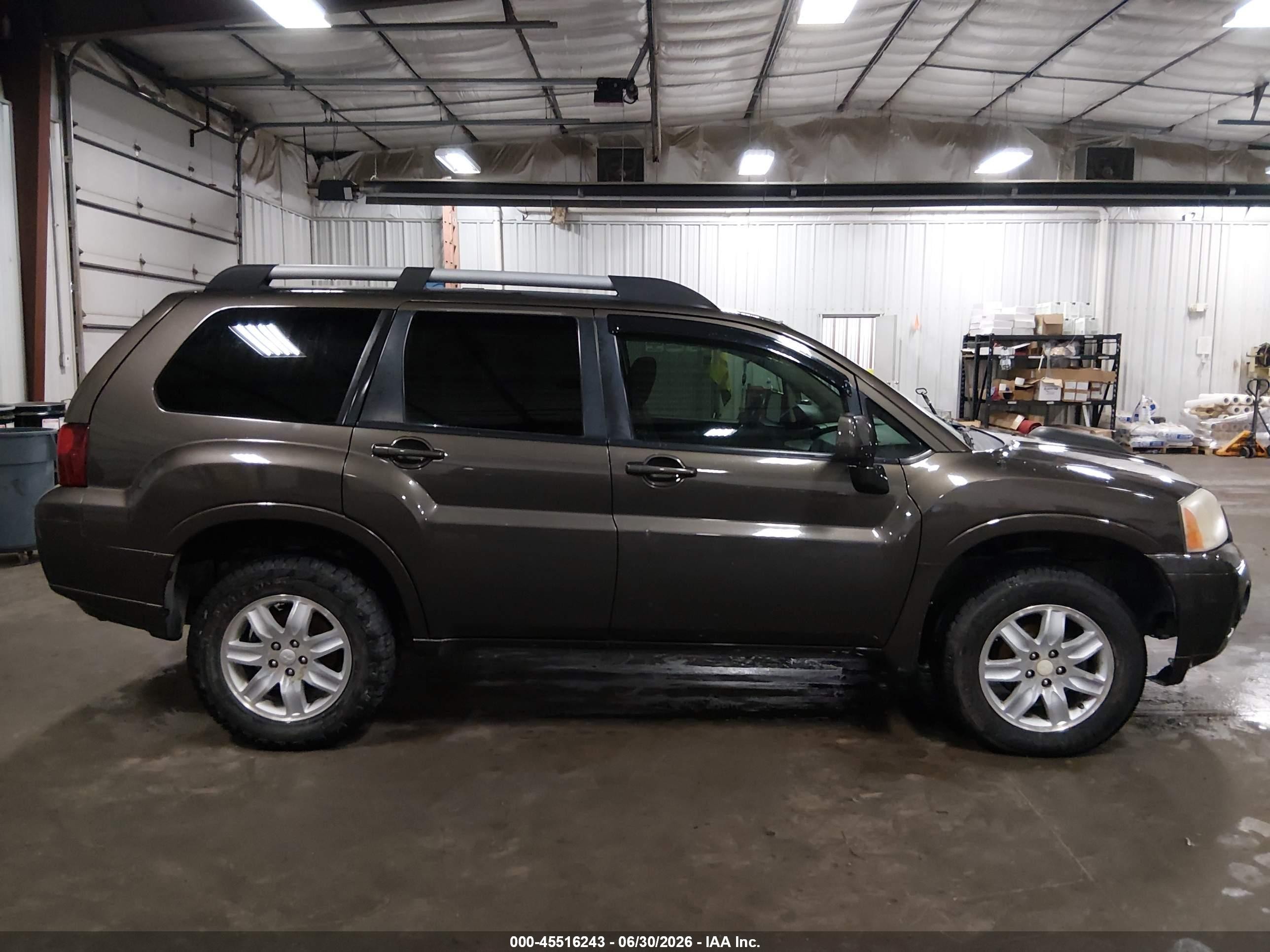 2011 Mitsubishi Endeavor   Brown vin: 4A4JN2AS6BE035853