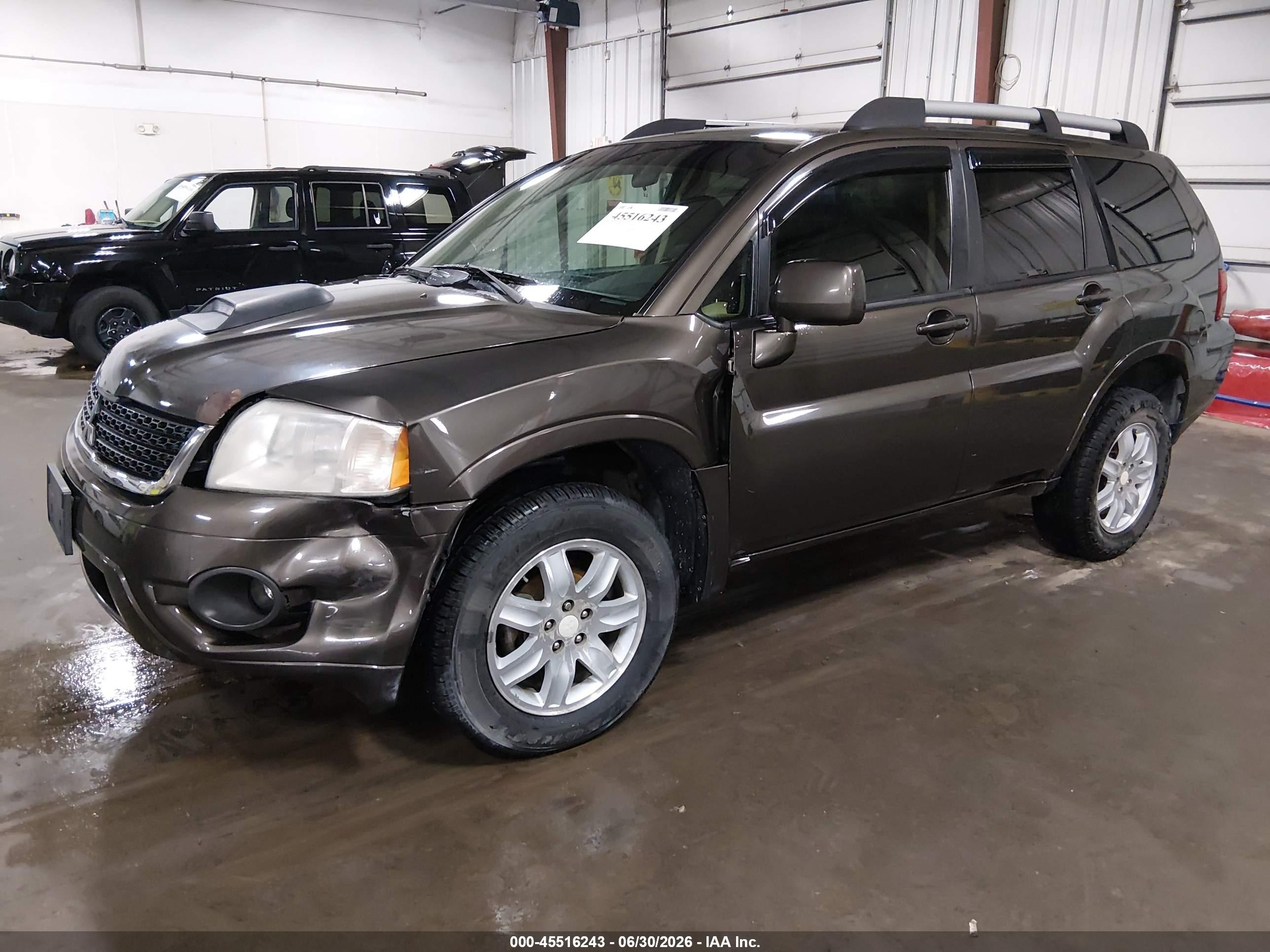 2011 Mitsubishi Endeavor   Brown vin: 4A4JN2AS6BE035853