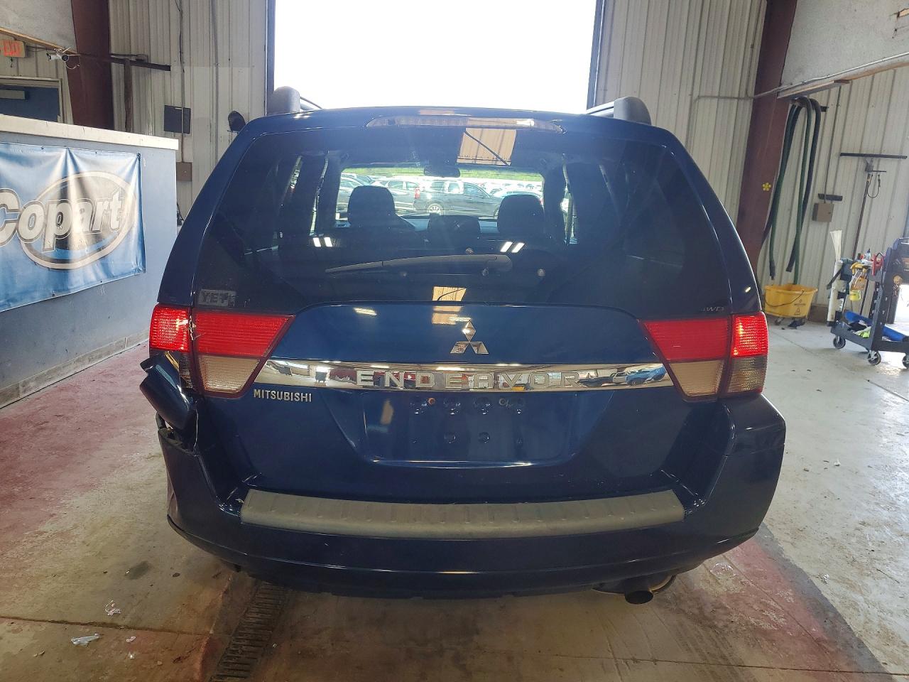 2010 Mitsubishi Endeavor Ls Blue vin: 4A4JN2AS7AE013522