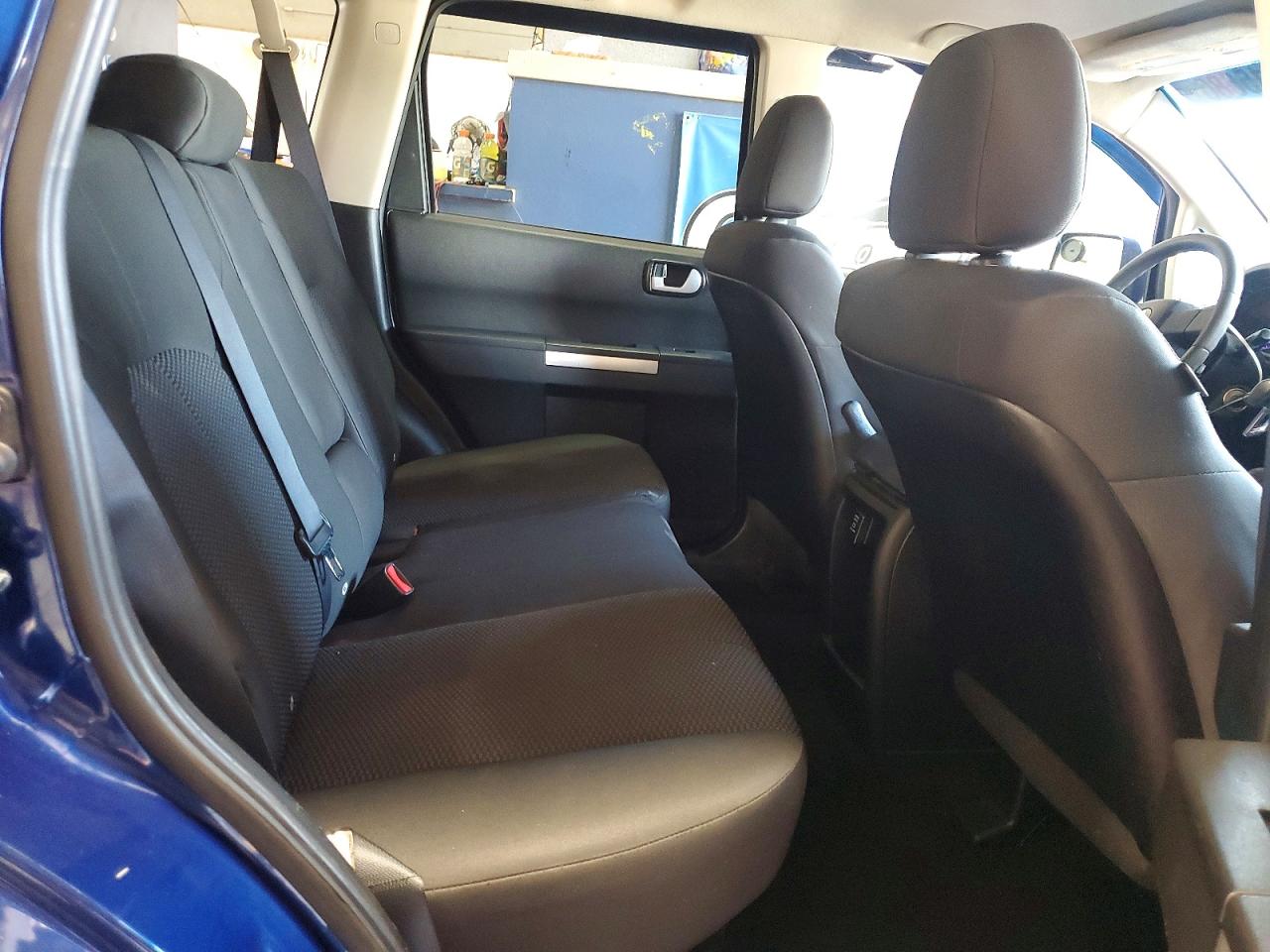 2010 Mitsubishi Endeavor Ls Blue vin: 4A4JN2AS7AE013522