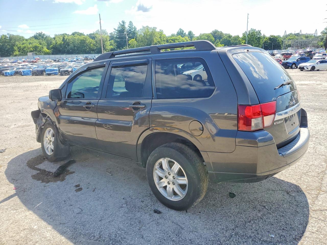 2011 Mitsubishi Endeavor Gray vin: 4A4JN2AS7BE025364