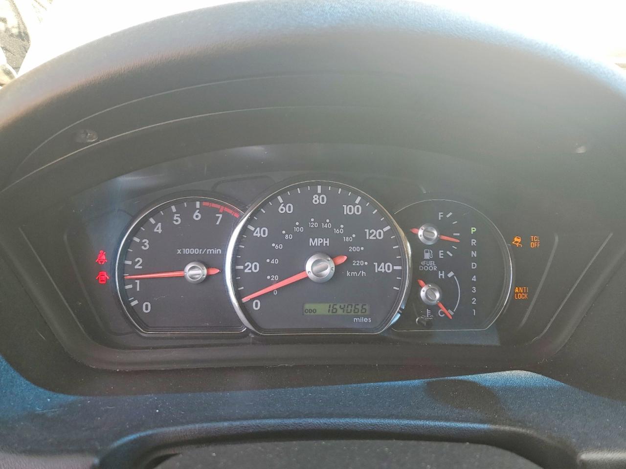 2011 Mitsubishi Endeavor Ls Silver vin: 4A4JN2AS7BE027082