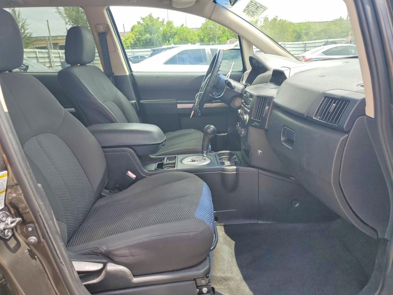 2011 Mitsubishi Endeavor Ls Brown vin: 4A4JN2AS8BE035899
