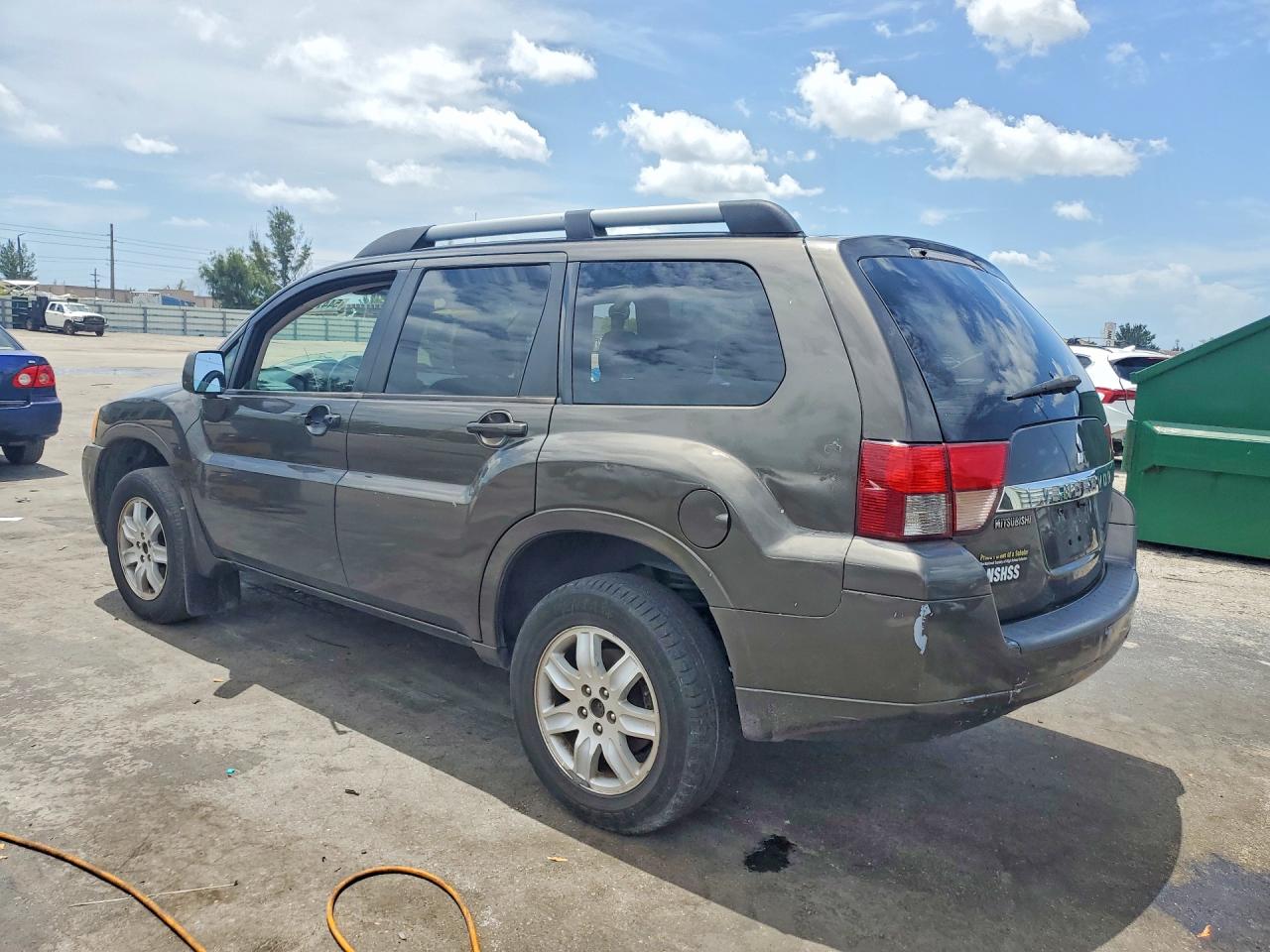 2011 Mitsubishi Endeavor Ls Brown vin: 4A4JN2AS8BE035899