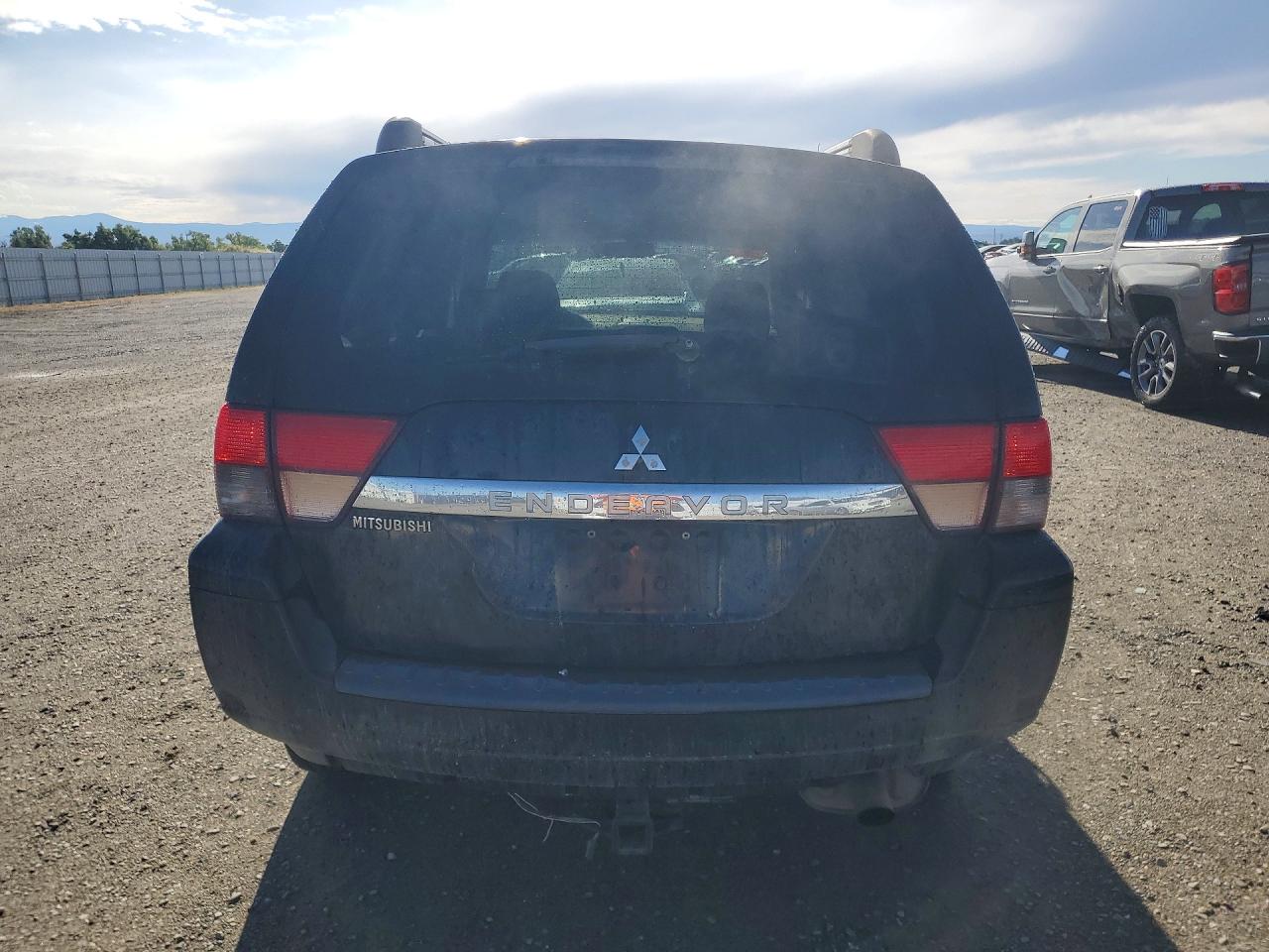 2011 Mitsubishi Endeavor Ls Black vin: 4A4JN2AS9BE029951