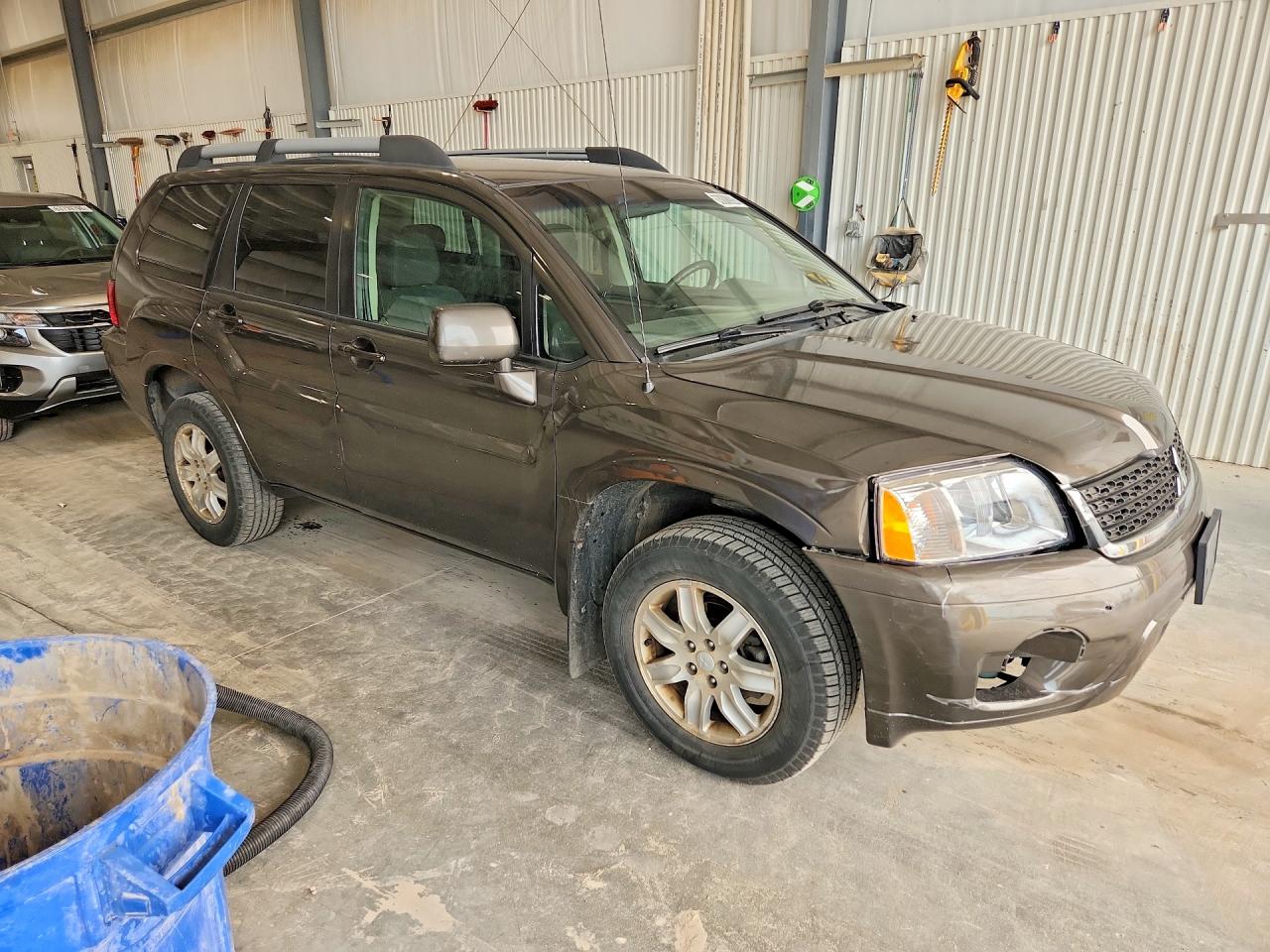 2011 Mitsubishi Endeavor Ls Charcoal vin: 4A4JN2AS9BE030419