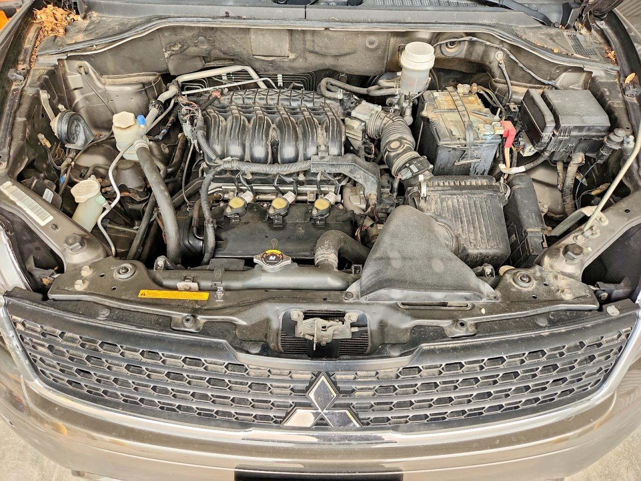 2011 Mitsubishi Endeavor Ls Charcoal vin: 4A4JN2AS9BE030419