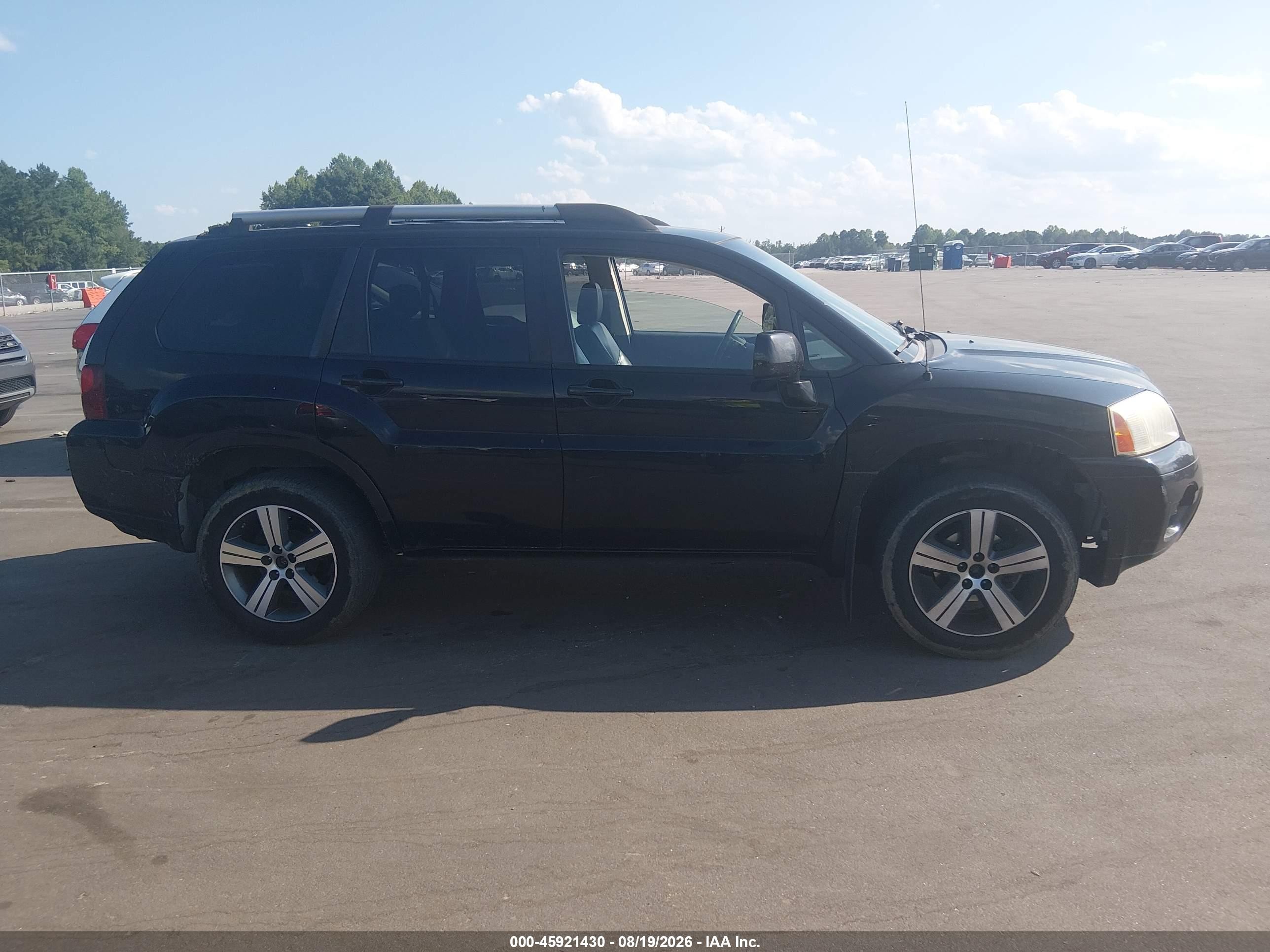 2011 Mitsubishi Endeavor Se Black vin: 4A4JN3AS0BE036972