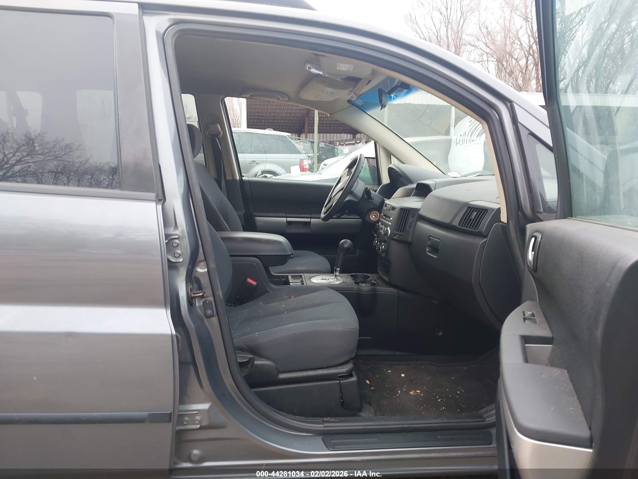 2006 Mitsubishi Endeavor Ls Серый vin: 4A4MM21S06C068627