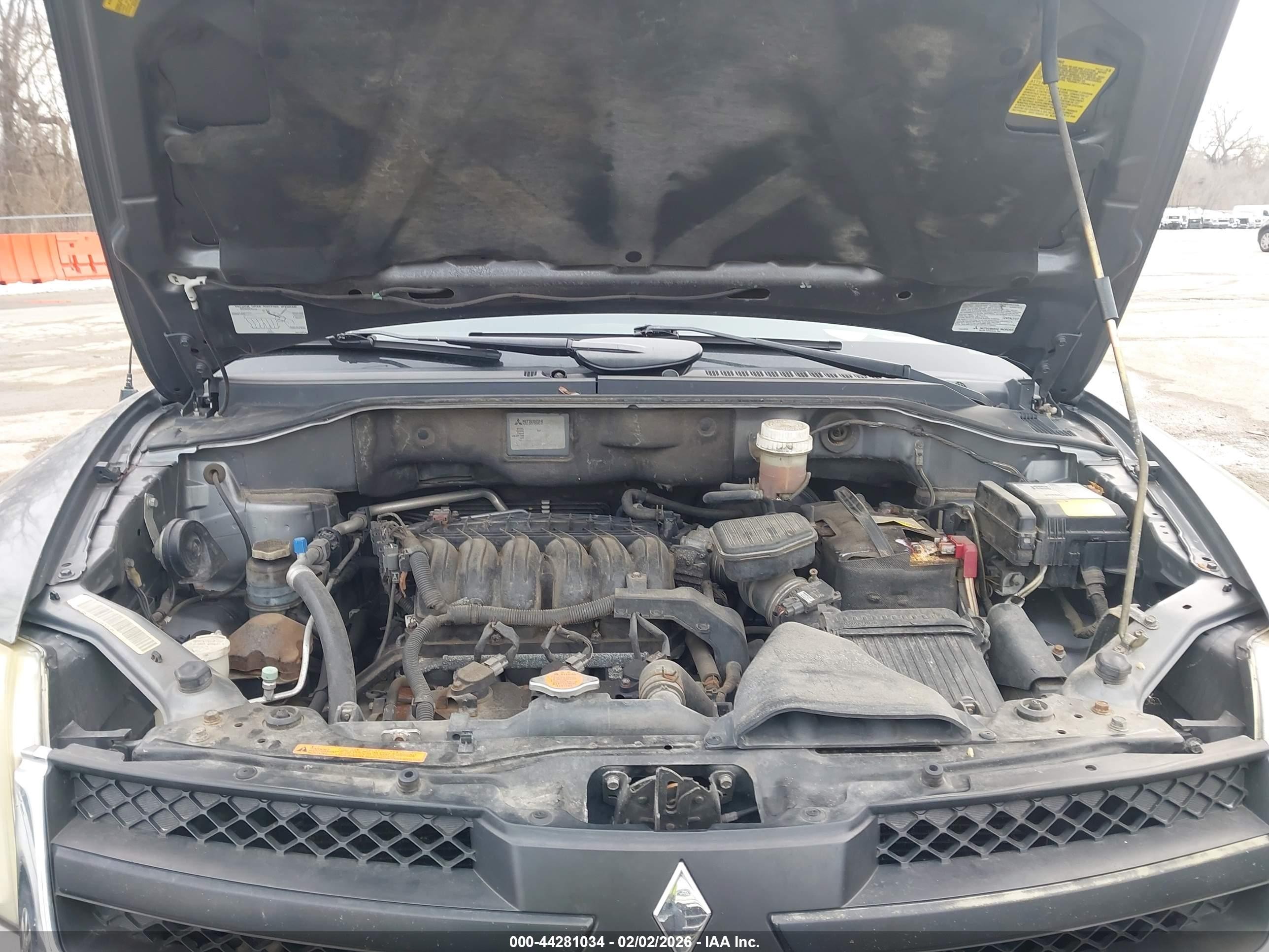 2006 Mitsubishi Endeavor Ls Серый vin: 4A4MM21S06C068627