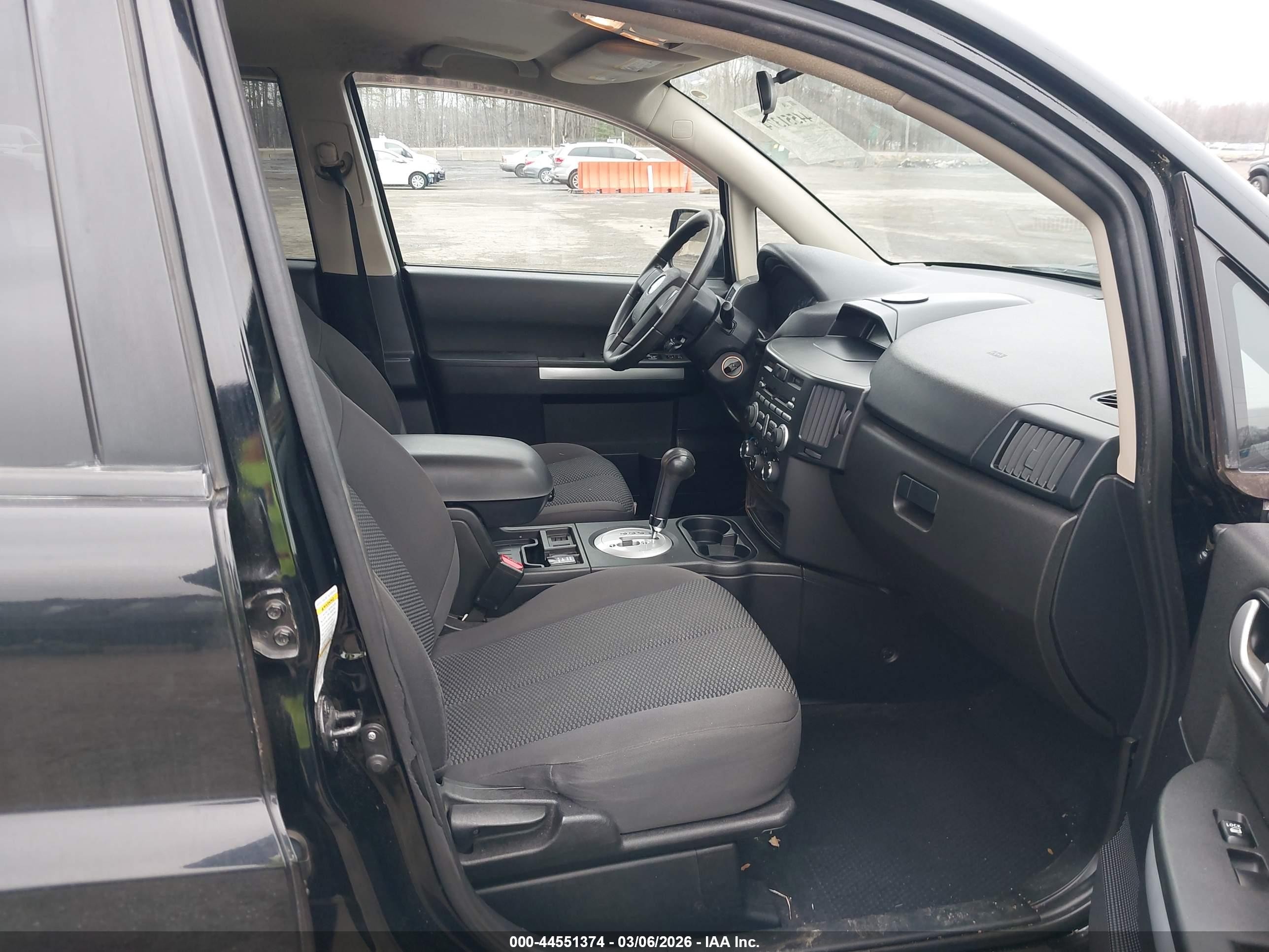 2008 Mitsubishi Endeavor Ls Black vin: 4A4MM21S08E038272