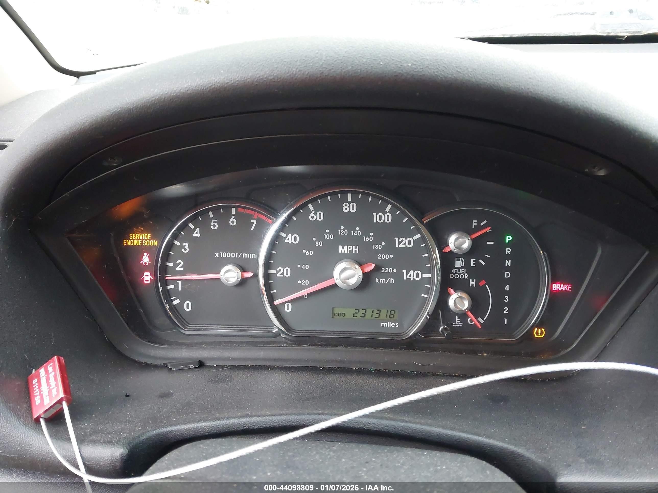 2006 Mitsubishi Endeavor Ls Красный vin: 4A4MM21S16E072332