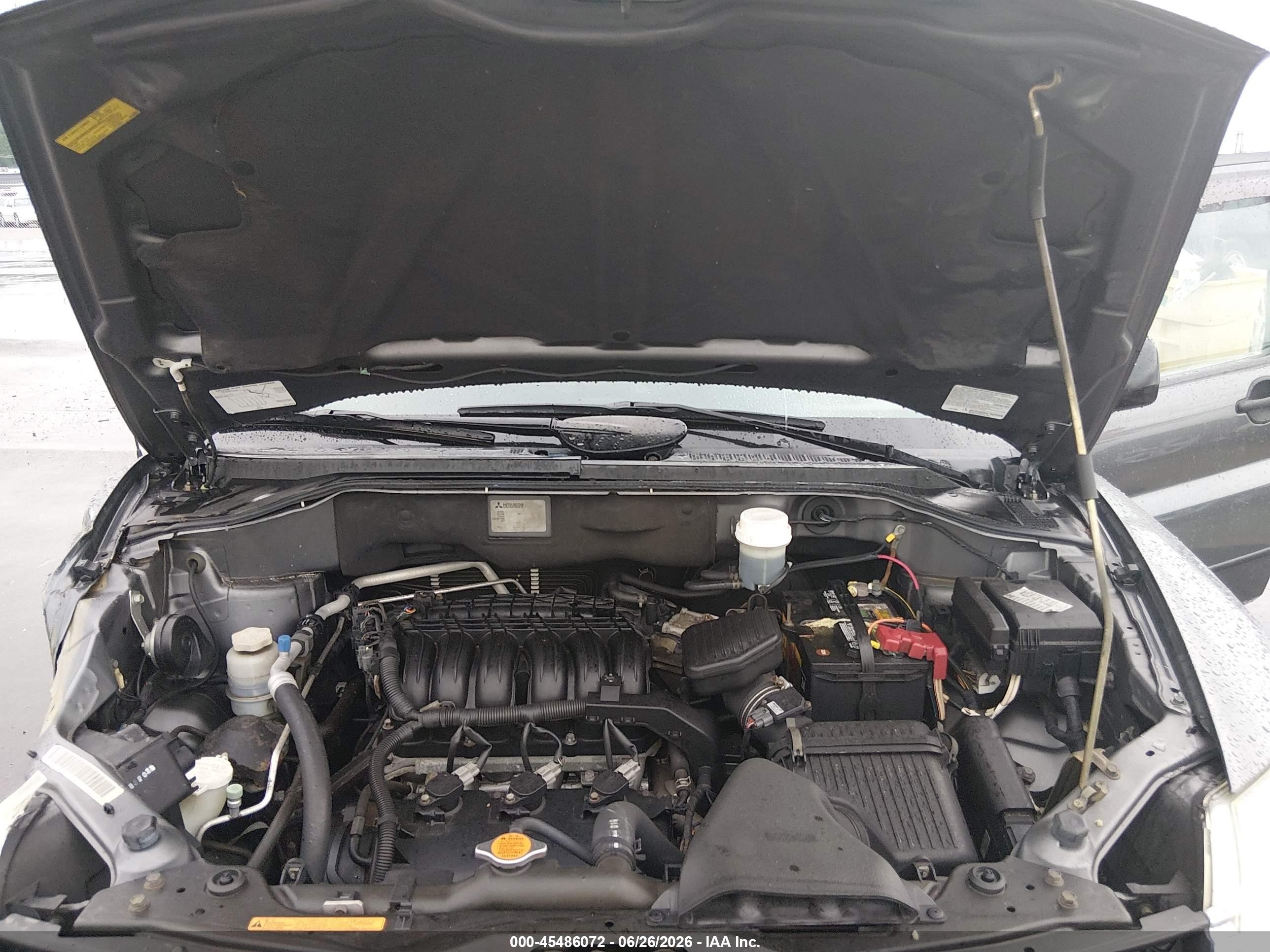 2006 Mitsubishi Endeavor Ls Gray vin: 4A4MM21S16E077336