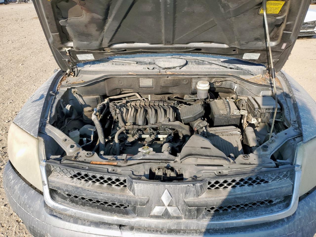 2006 Mitsubishi Endeavor Ls Gray vin: 4A4MM21S26E032390