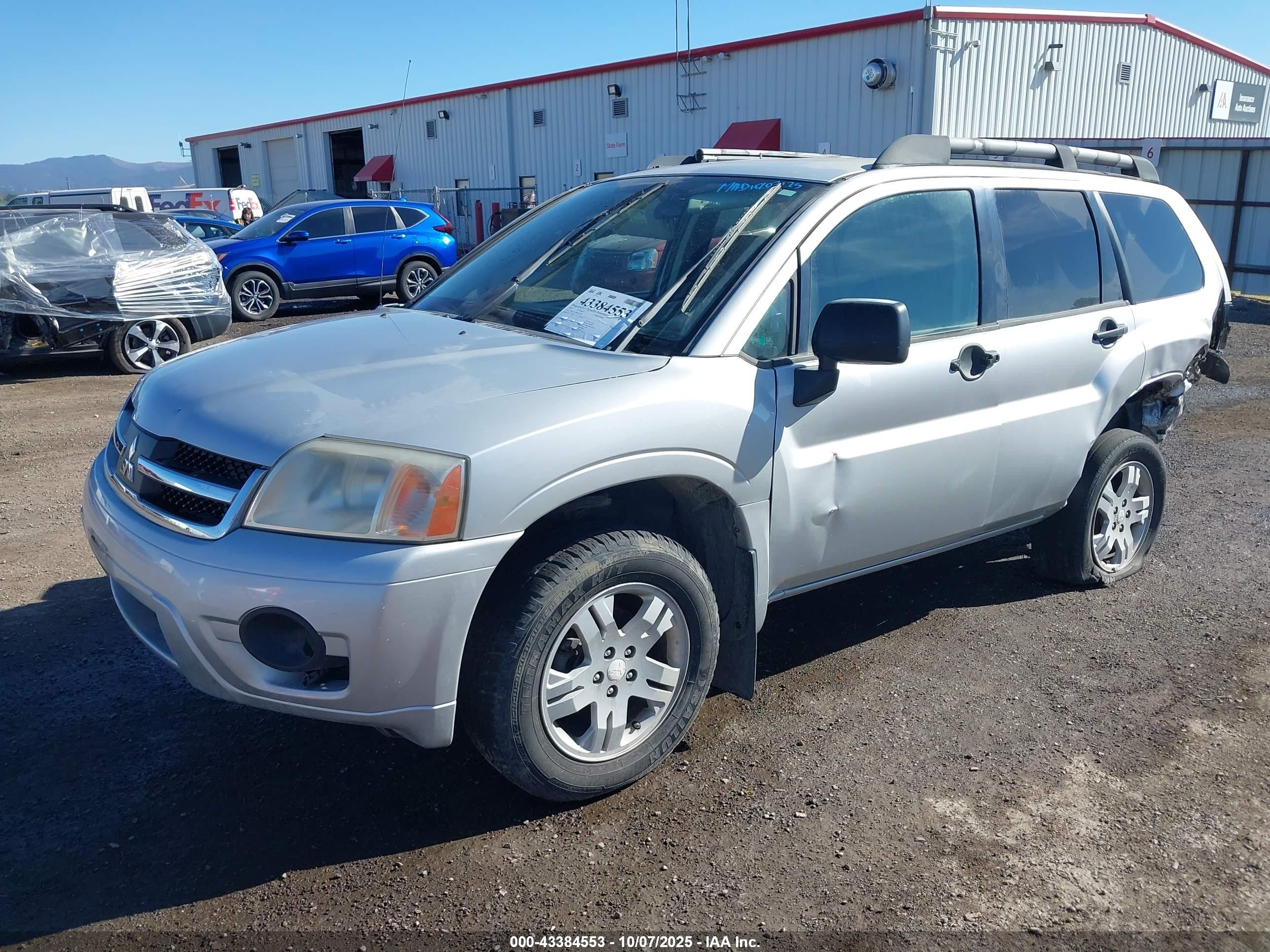 2007 Mitsubishi Endeavor Ls Silver vin: 4A4MM21S27E062409