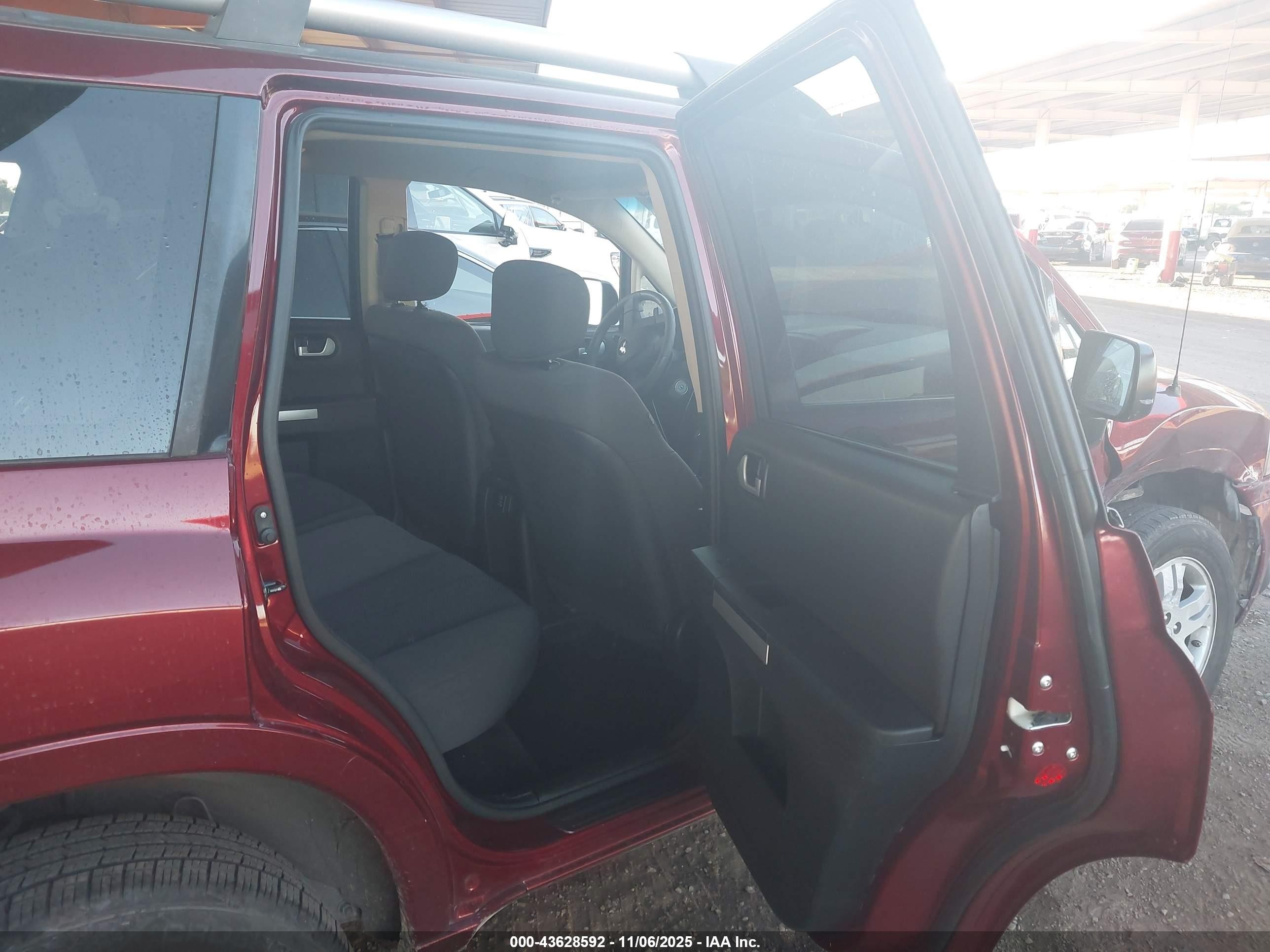 2007 Mitsubishi Endeavor Ls Red vin: 4A4MM21S57E079043