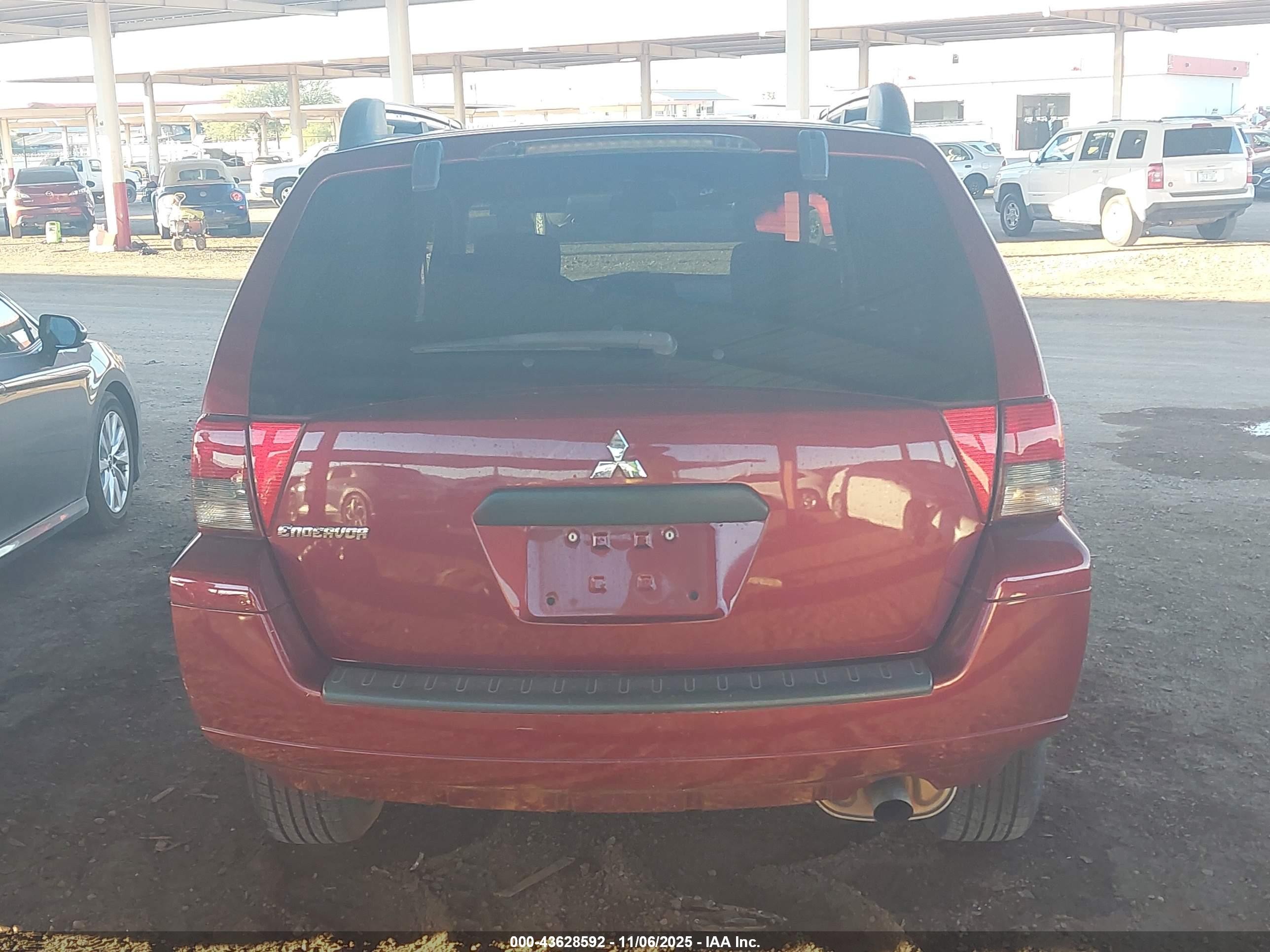 2007 Mitsubishi Endeavor Ls Red vin: 4A4MM21S57E079043