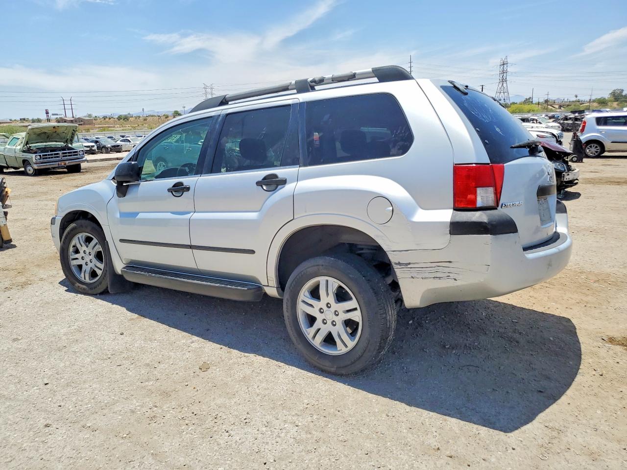2004 Mitsubishi Endeavor Ls Silver vin: 4A4MM21S64E055233