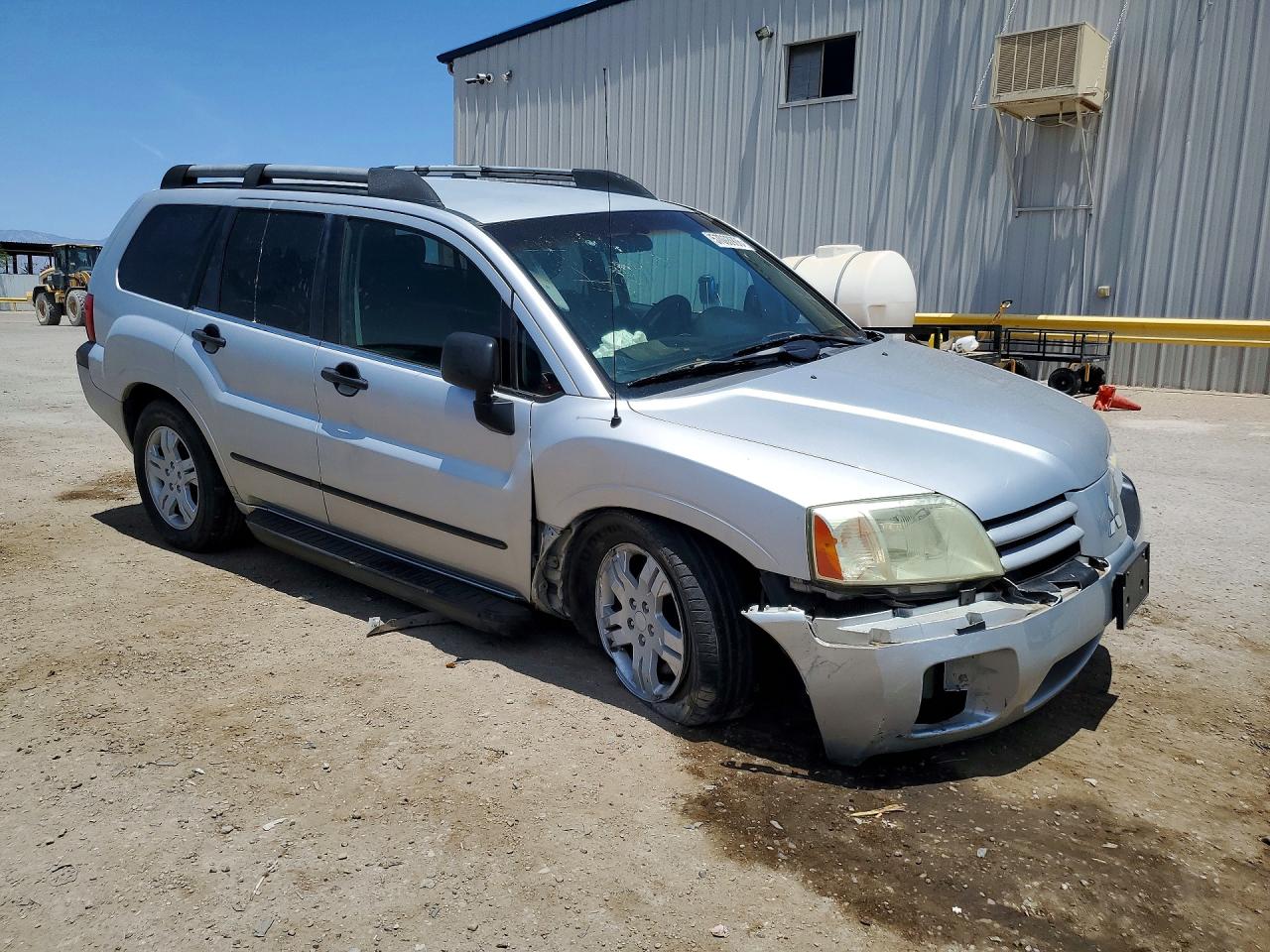2004 Mitsubishi Endeavor Ls Silver vin: 4A4MM21S64E055233