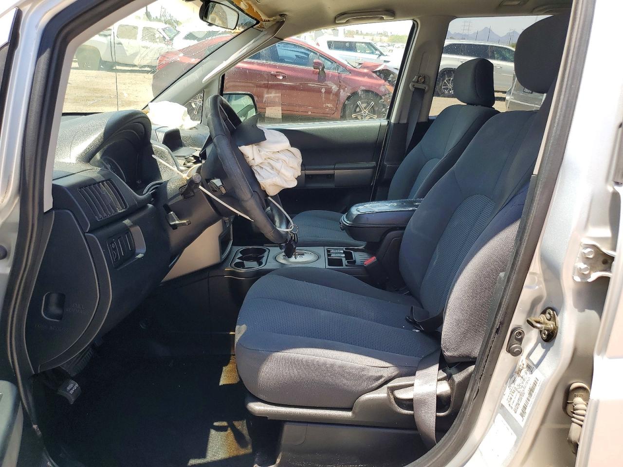 2004 Mitsubishi Endeavor Ls Silver vin: 4A4MM21S64E055233