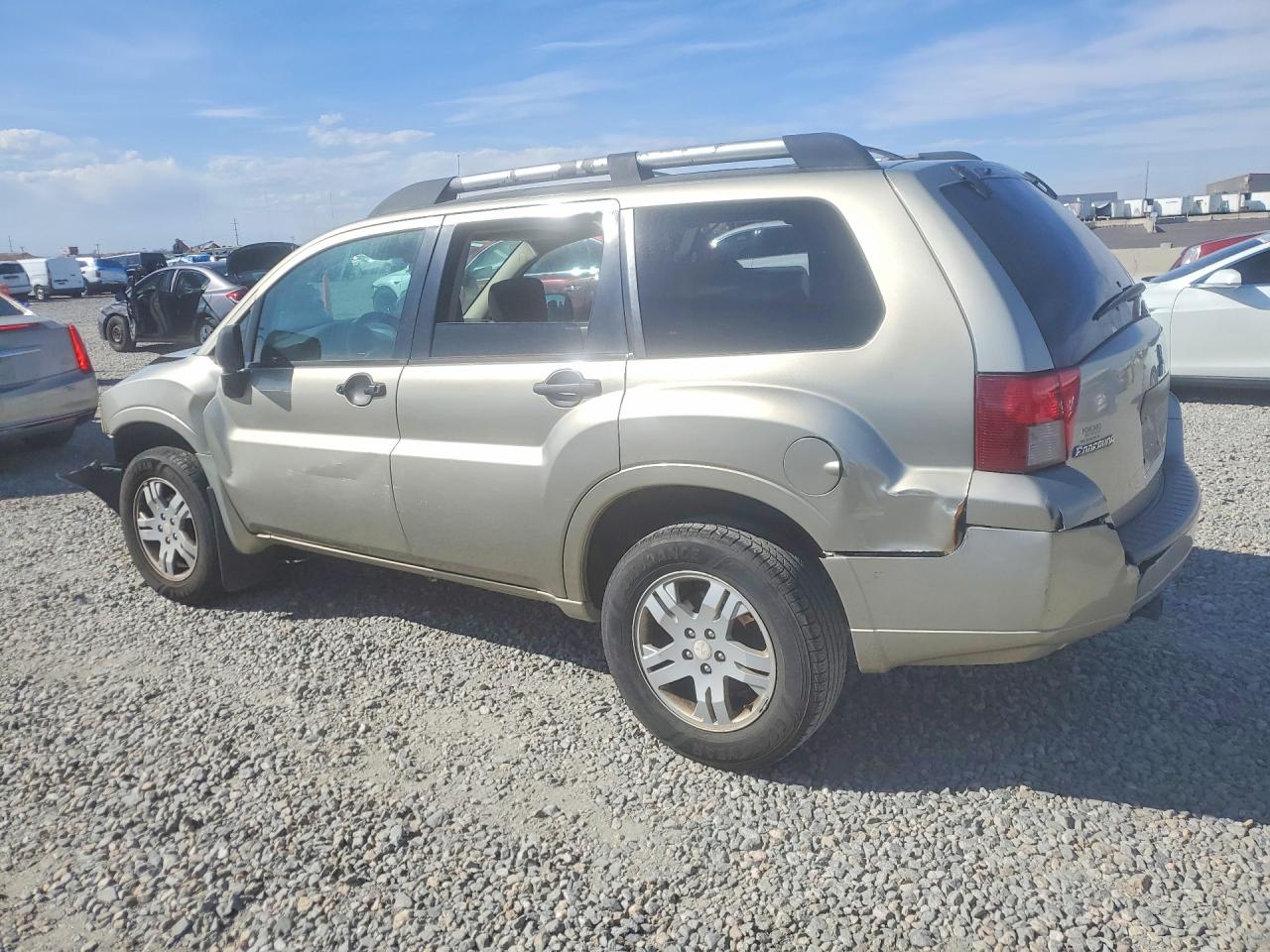 2007 Mitsubishi Endeavor Ls Beige vin: 4A4MM21S67E054815