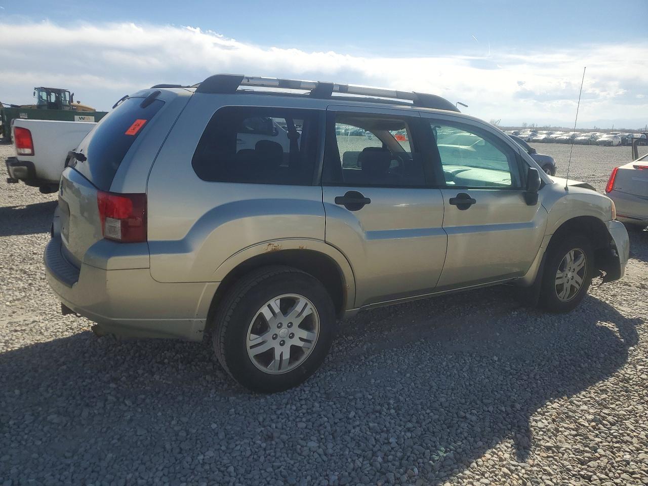 2007 Mitsubishi Endeavor Ls Beige vin: 4A4MM21S67E054815