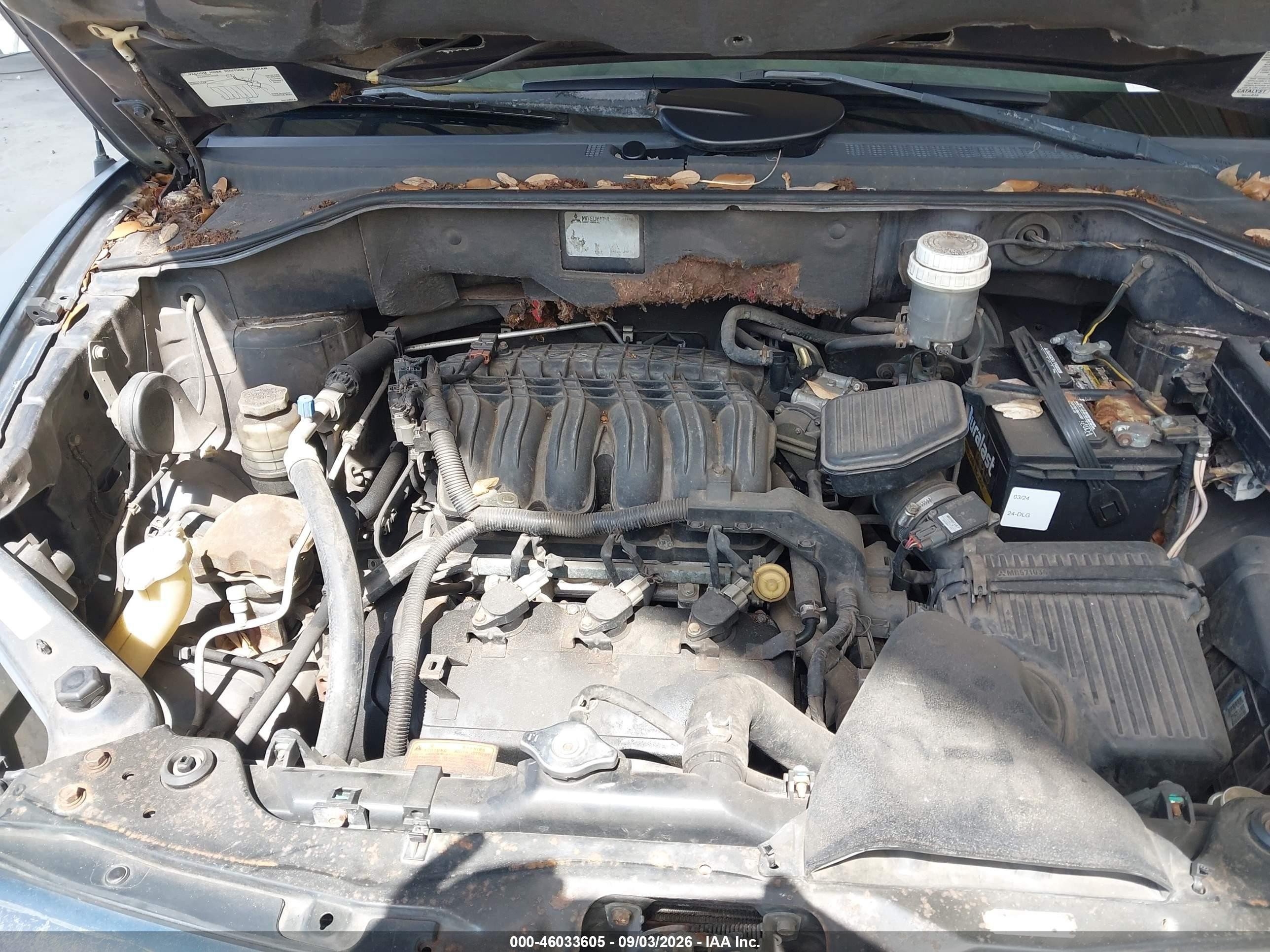 2004 Mitsubishi Endeavor Ls Blue vin: 4A4MM21S74E055290
