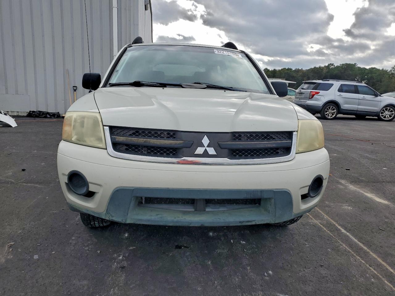 2006 Mitsubishi Endeavor Ls Белый vin: 4A4MM21S76E056412