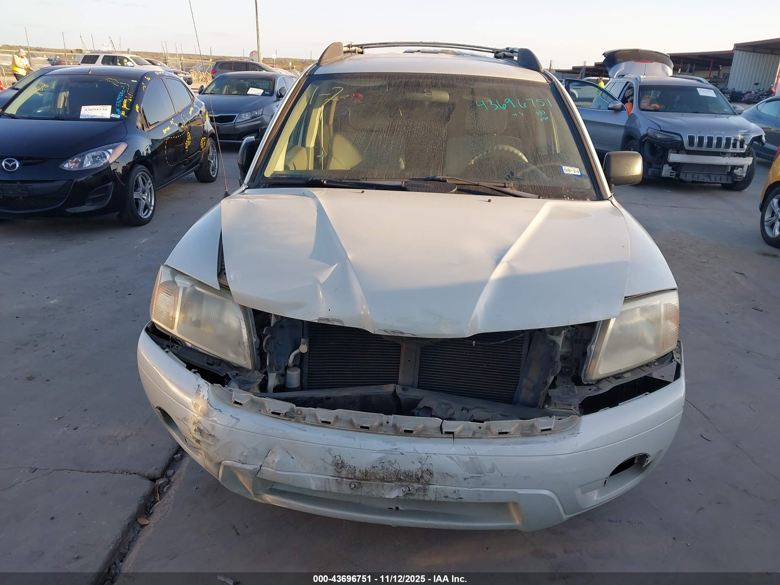 2007 Mitsubishi Endeavor Ls White vin: 4A4MM21S77E046318