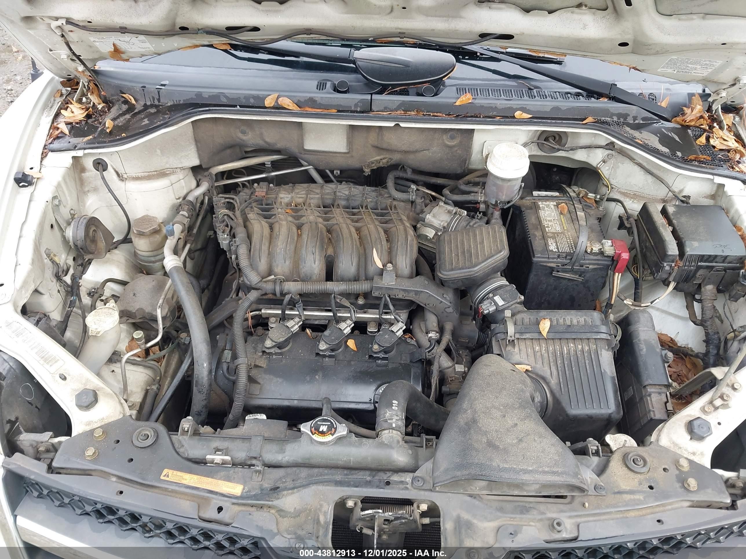 2007 Mitsubishi Endeavor Ls White vin: 4A4MM21S77E052166